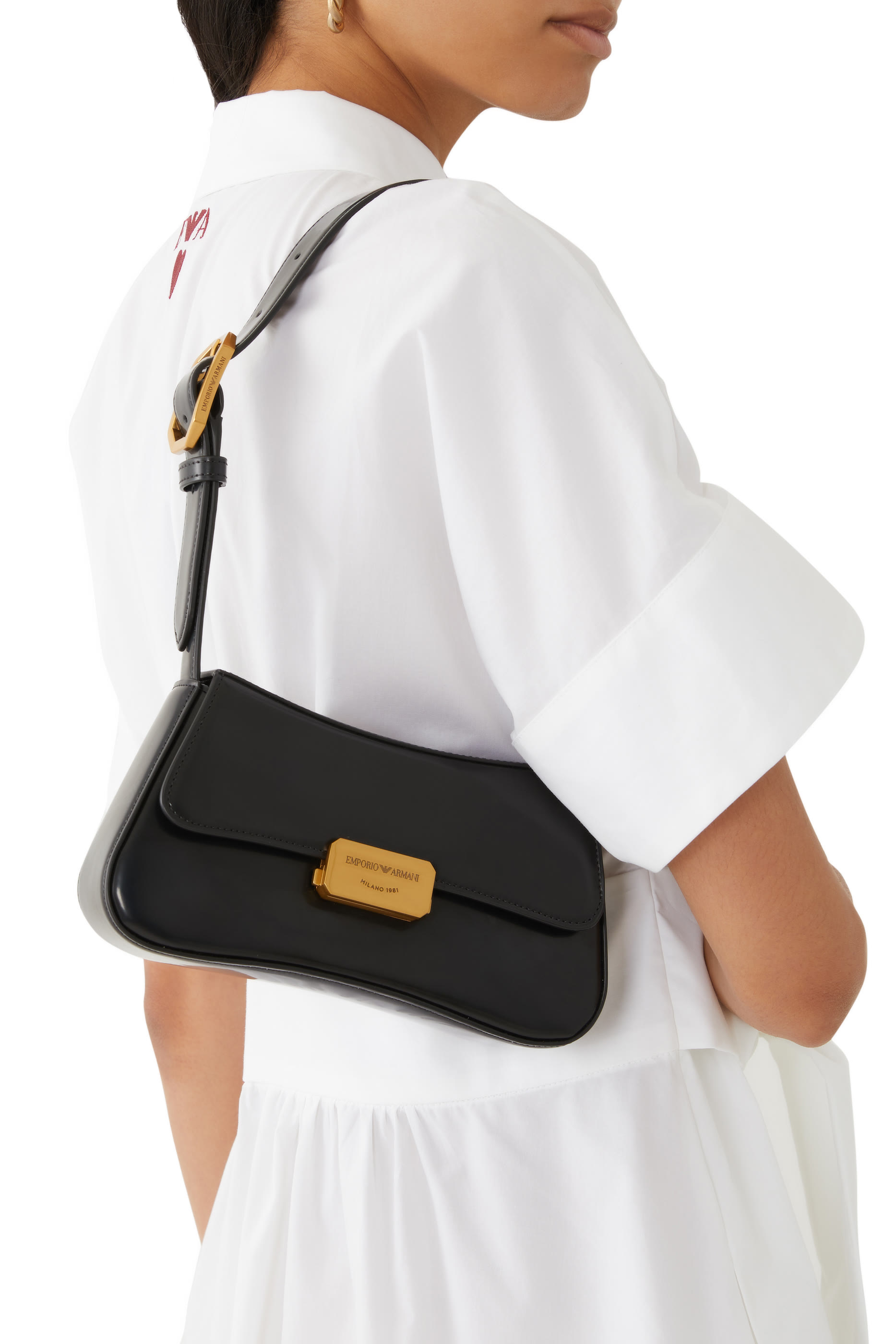 حقيبة كتف مستطيلة بتصميم مصقول