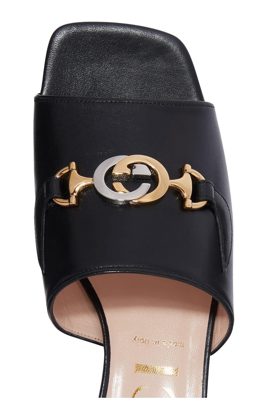 حذاء مفتوح زومي جلد