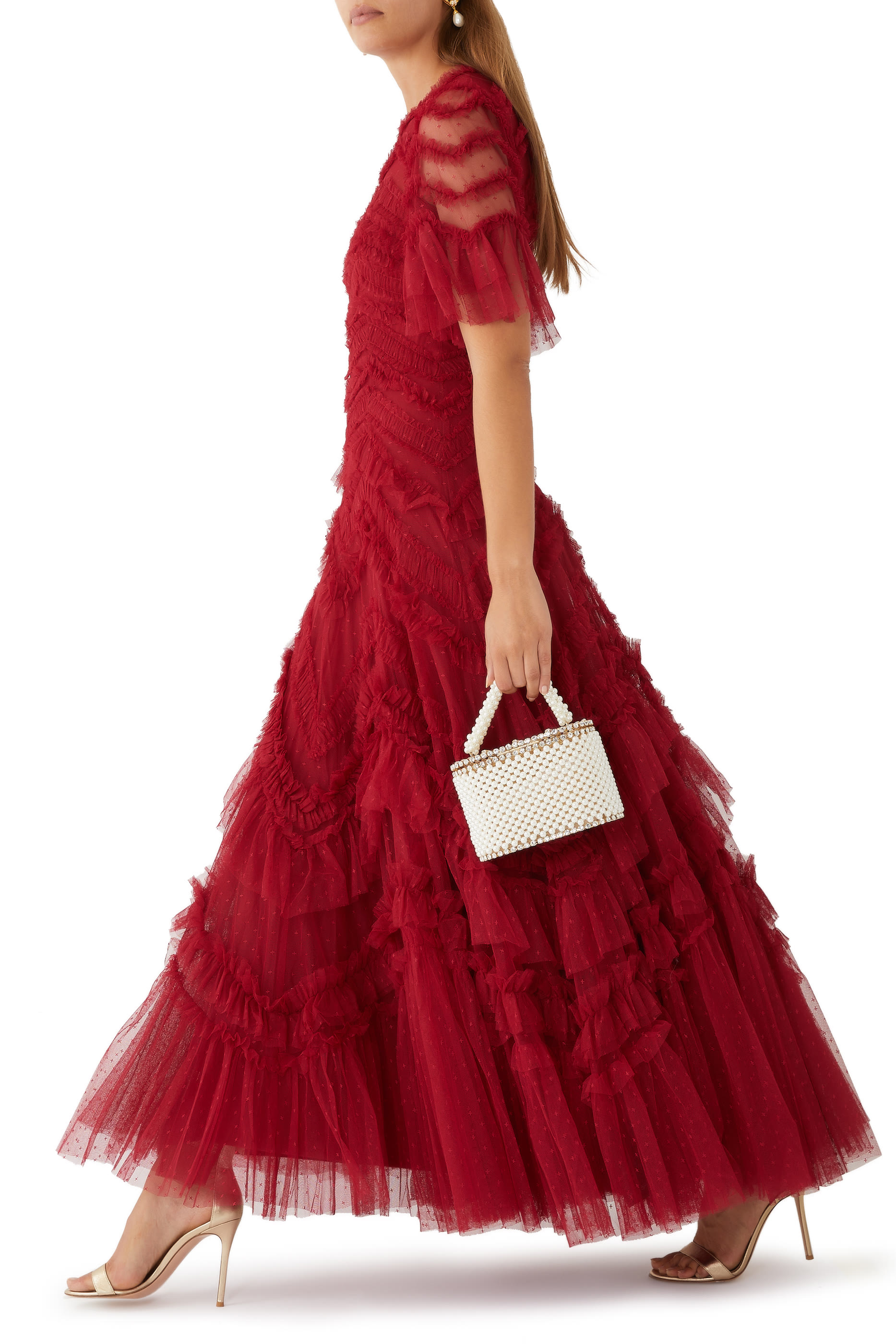 فستان سهرة إيليا بأكمام قصيرة