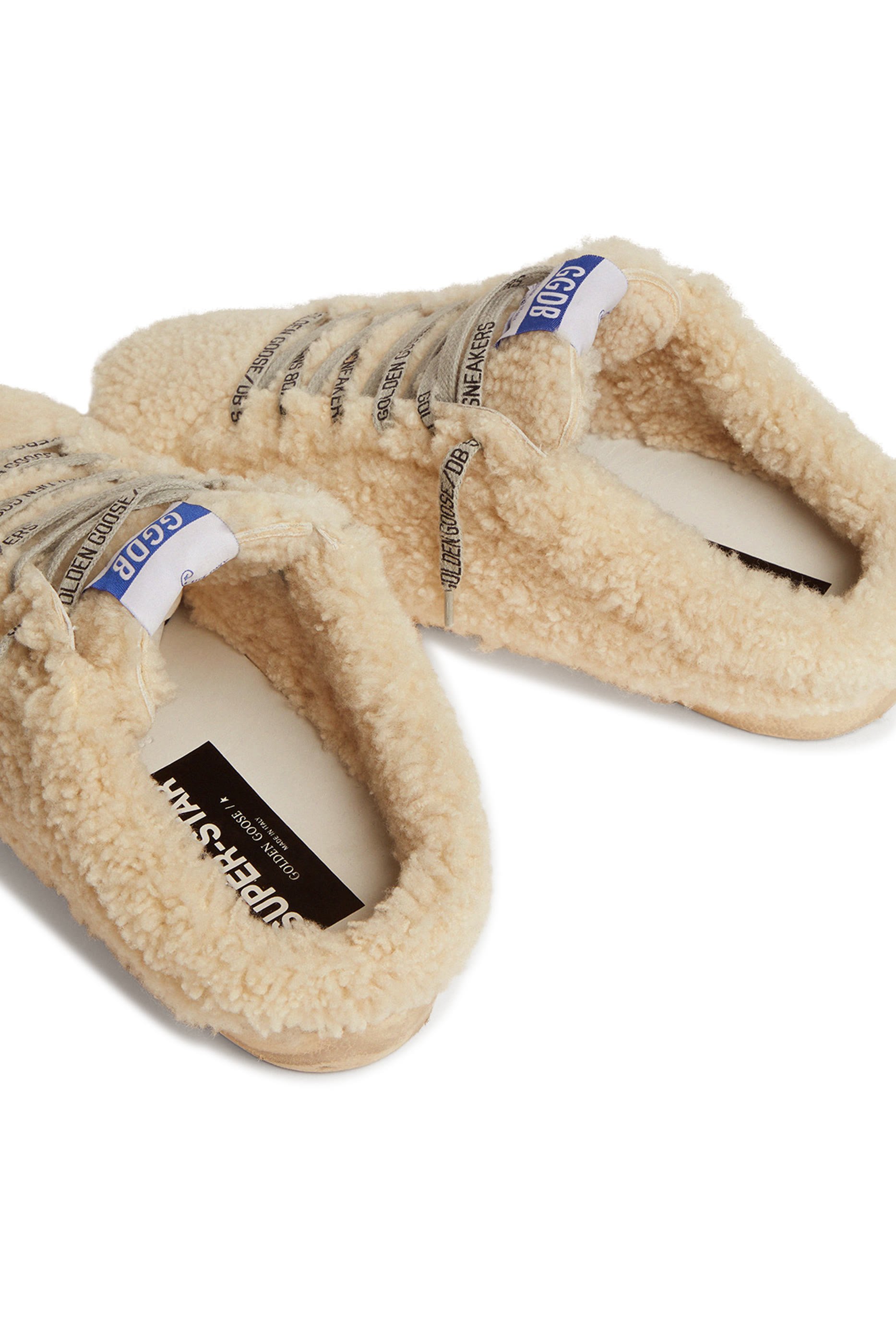 سنيكرز سابوت سوبر ستار