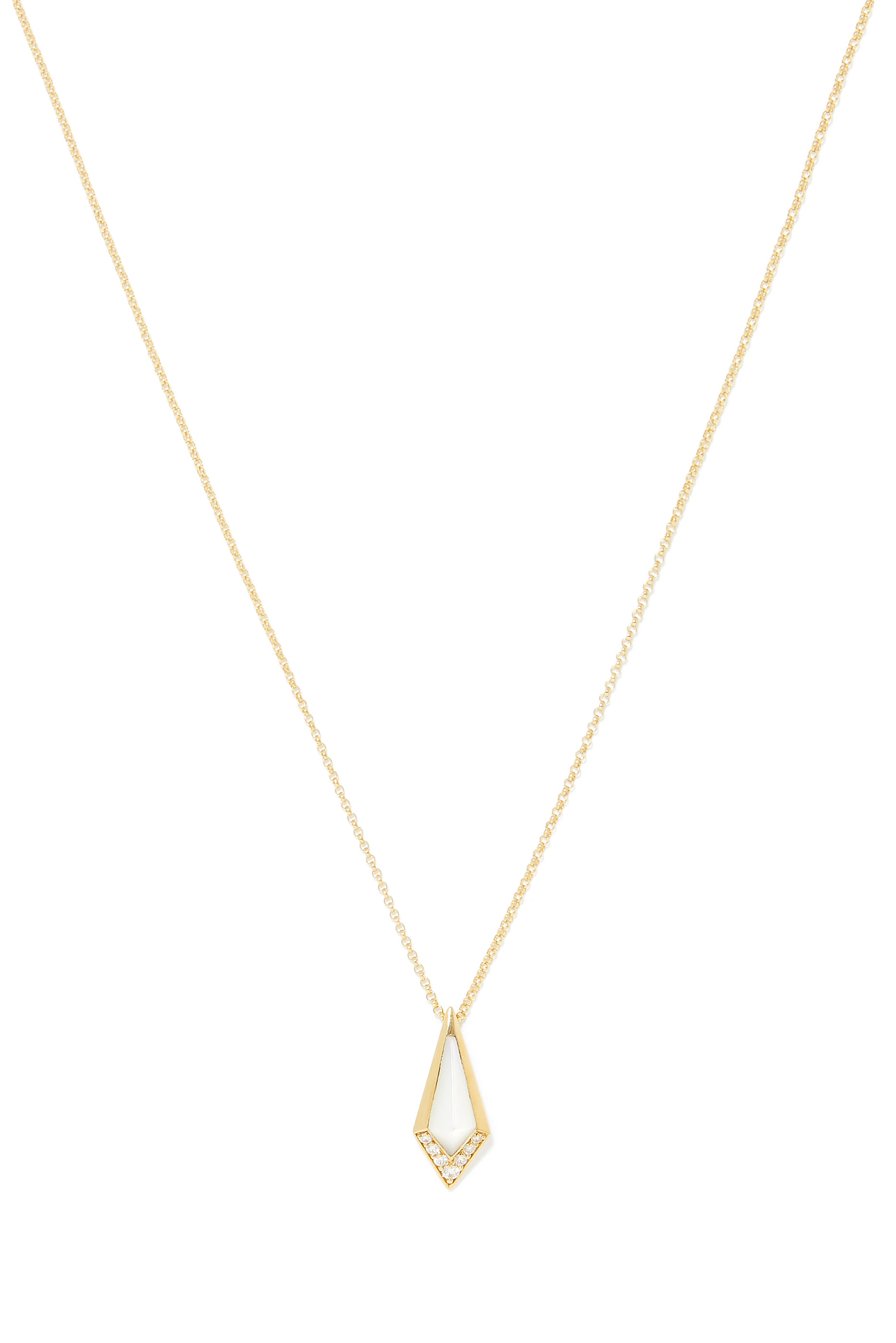 قلادة مرصعة بعرق اللؤلؤ