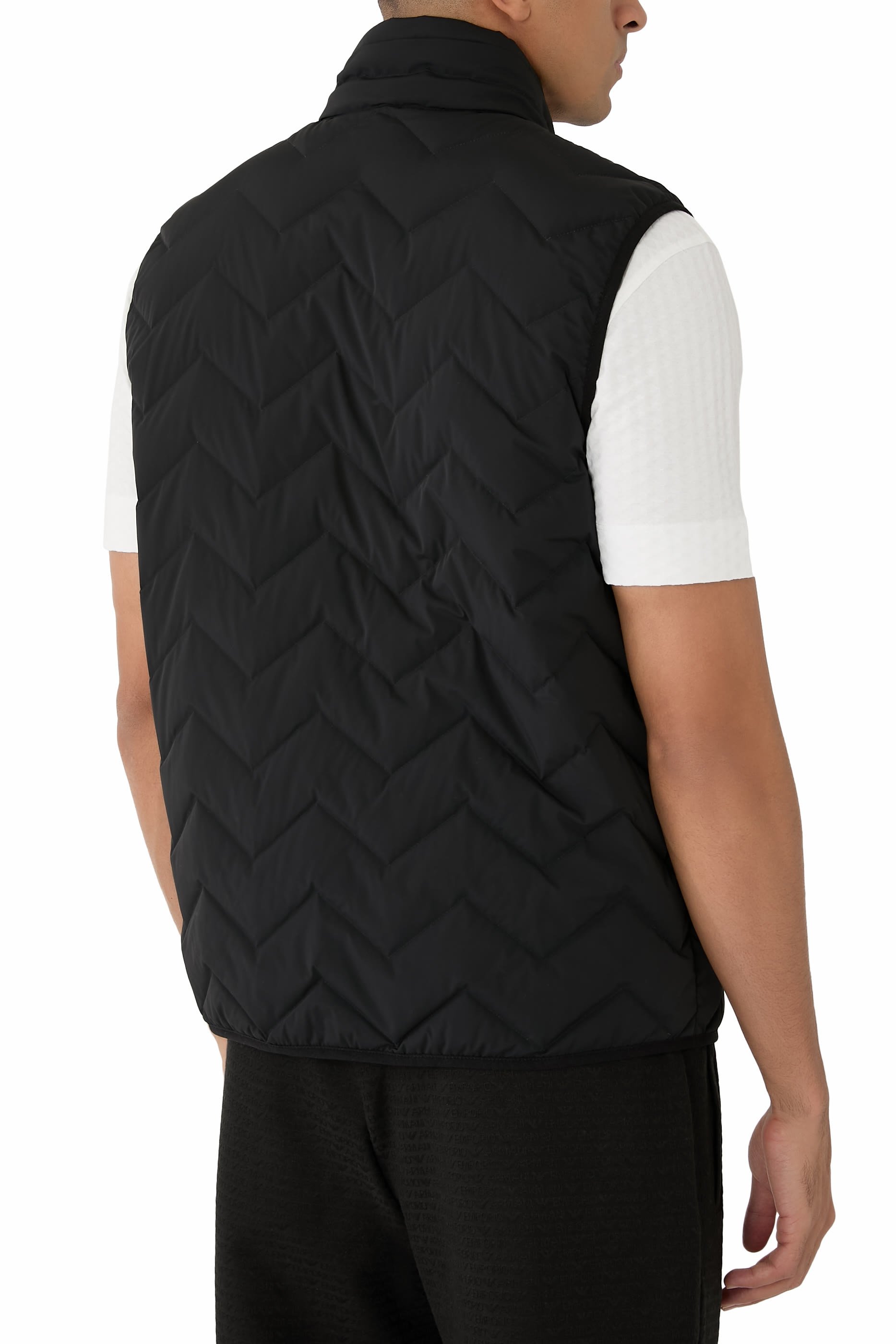 جيليه بافر بنقشة خطوط شيفرون