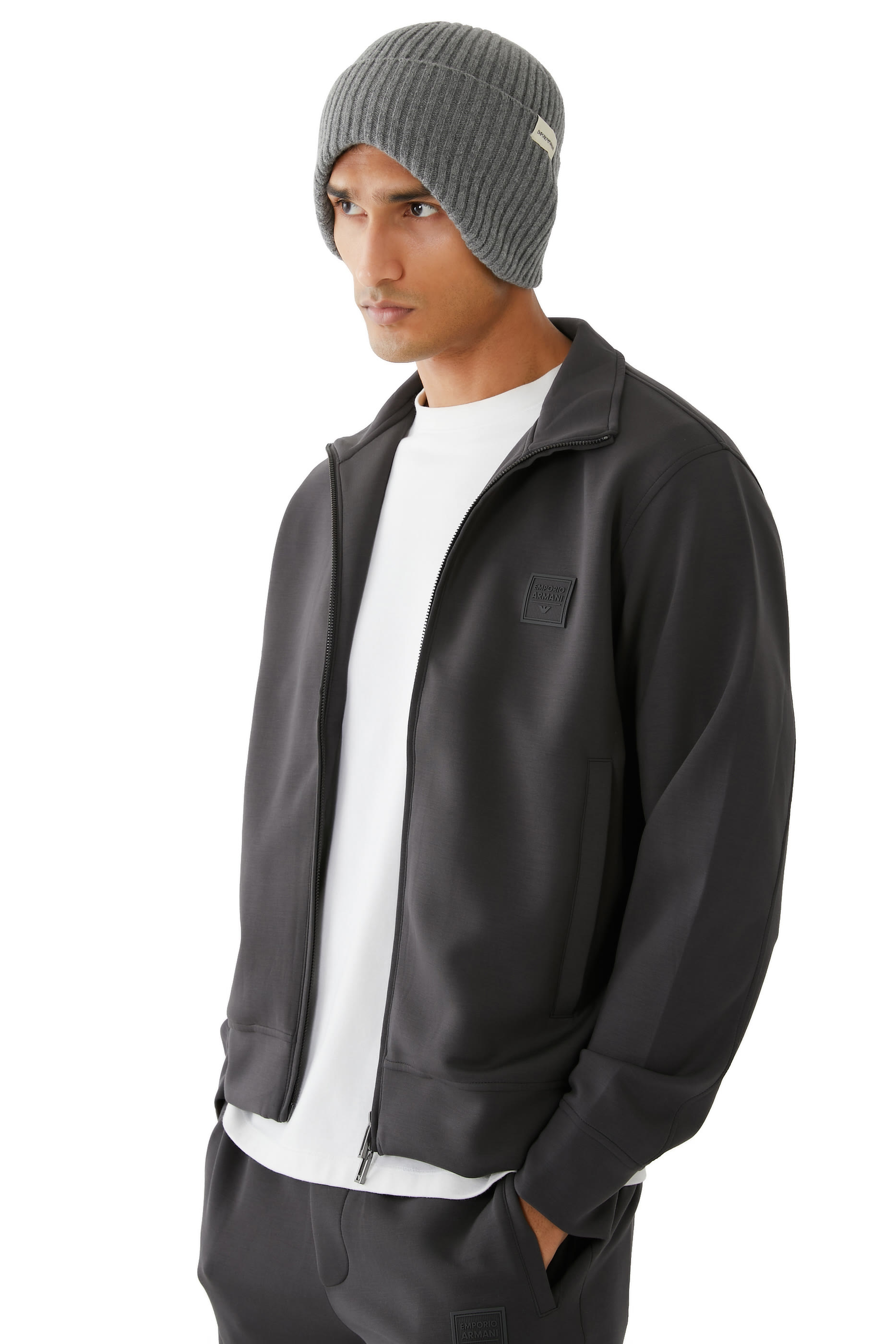 قبعة بيني برقعة شعار الماركة