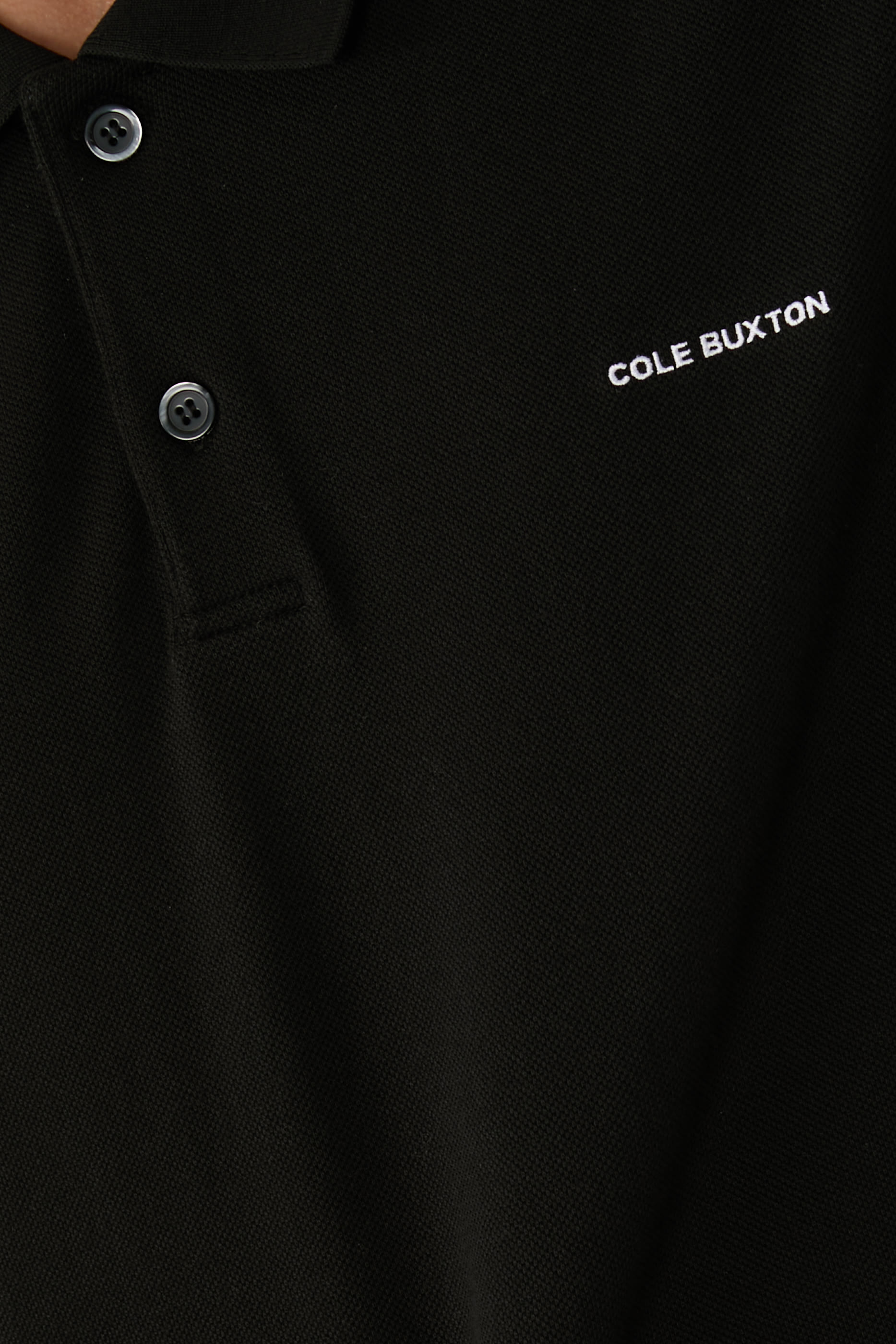 قميص بولو مزين بشعار الماركة بحجم صغير