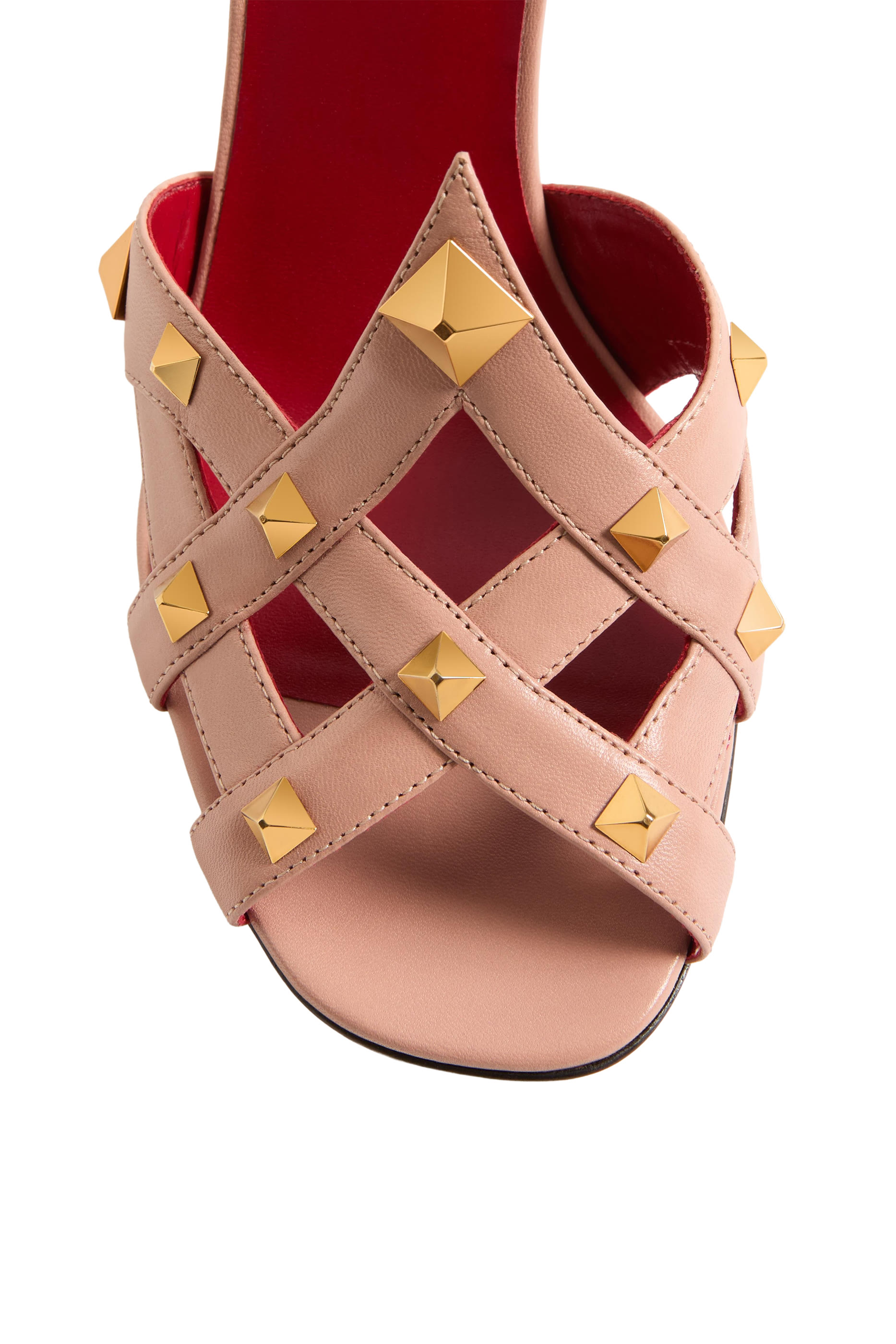 حذاء كلاسيكي 100 بحلي هرمية جلد جدي