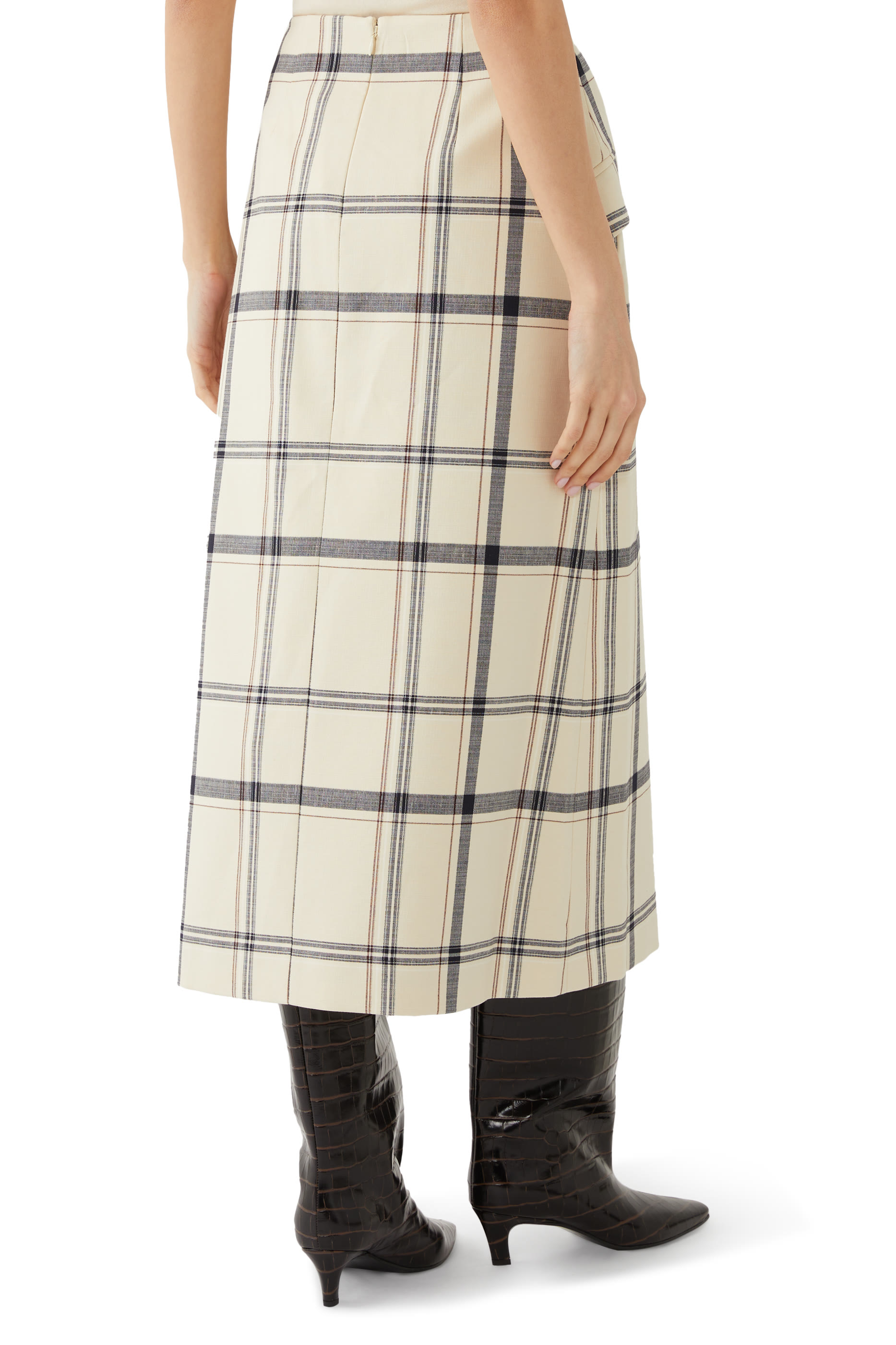 تنورة كوريليا متوسطة الطول