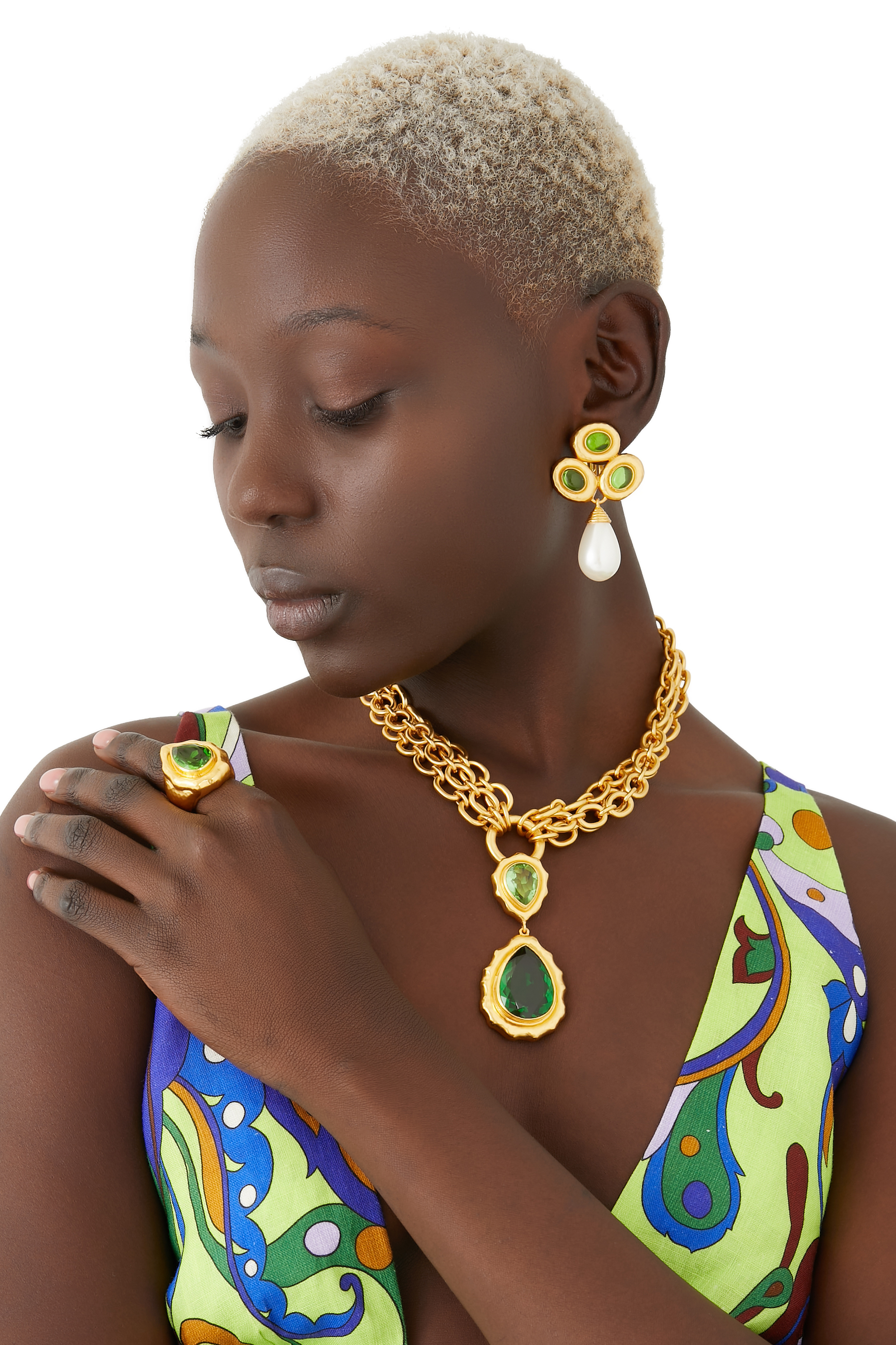 قلادة بولينا مرصعة بكوارتز الزبرجد الأخضر نحاس مطلي بذهب أصفر عيار 24