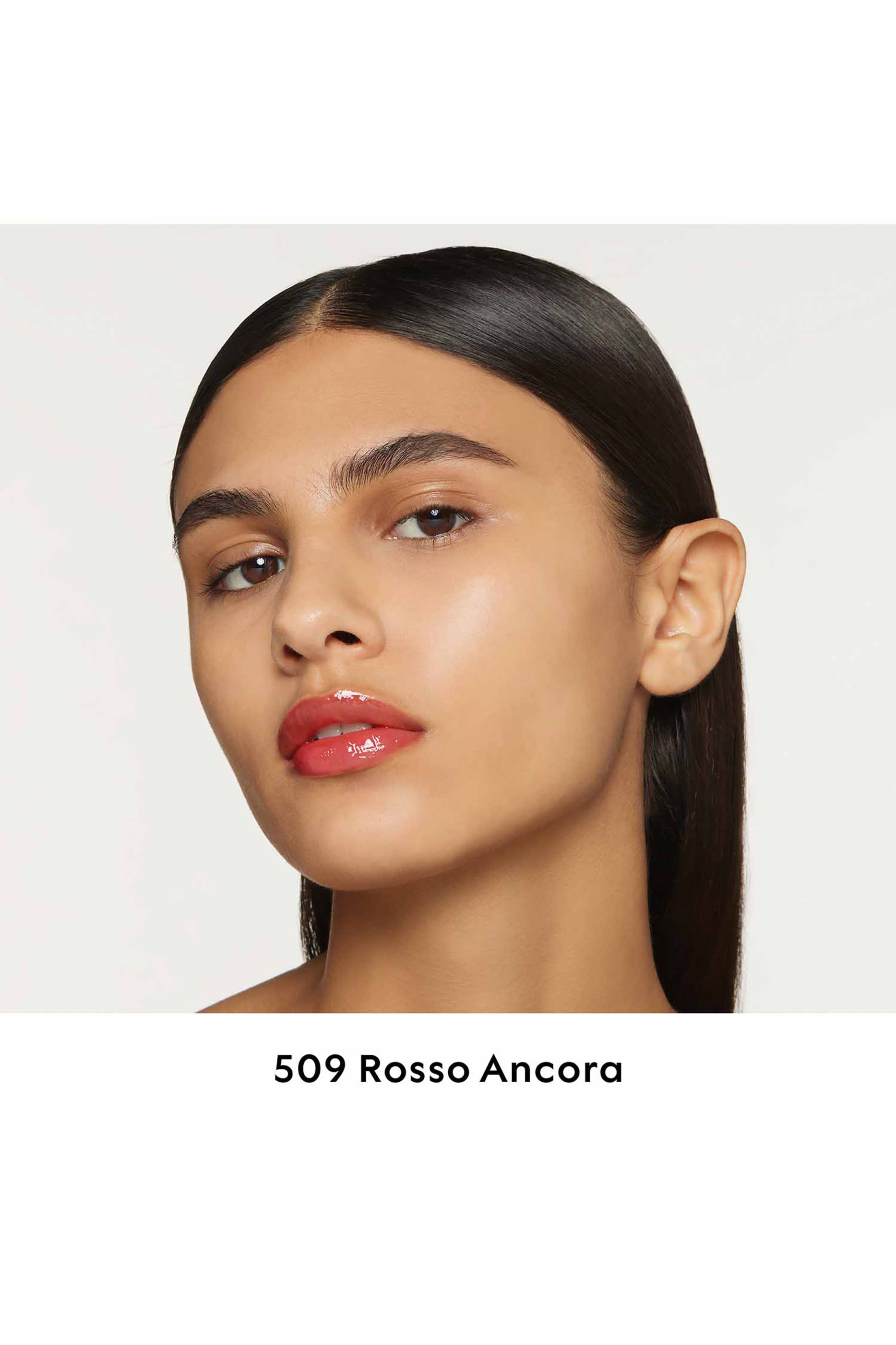 ملمع شفاه غلوس أ ليفر بإصدار محدود