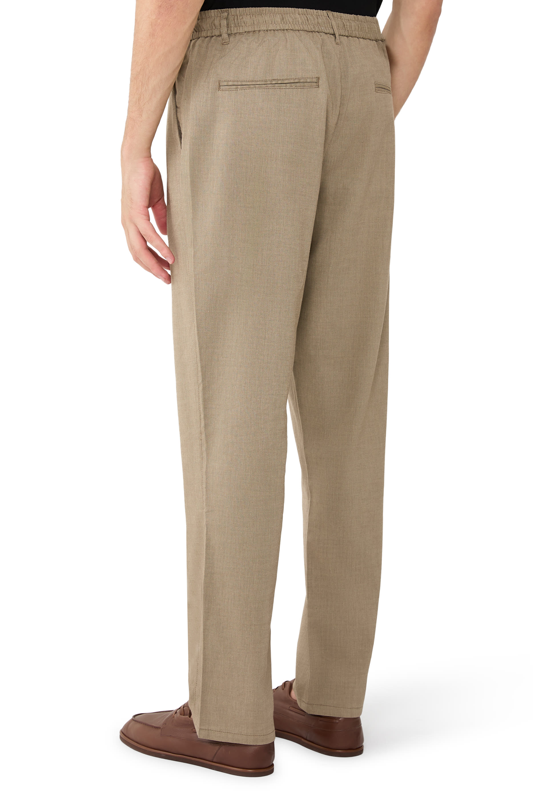 بنطال كومو بقصة تضيق باتجاه الأسفل تويل خفيف