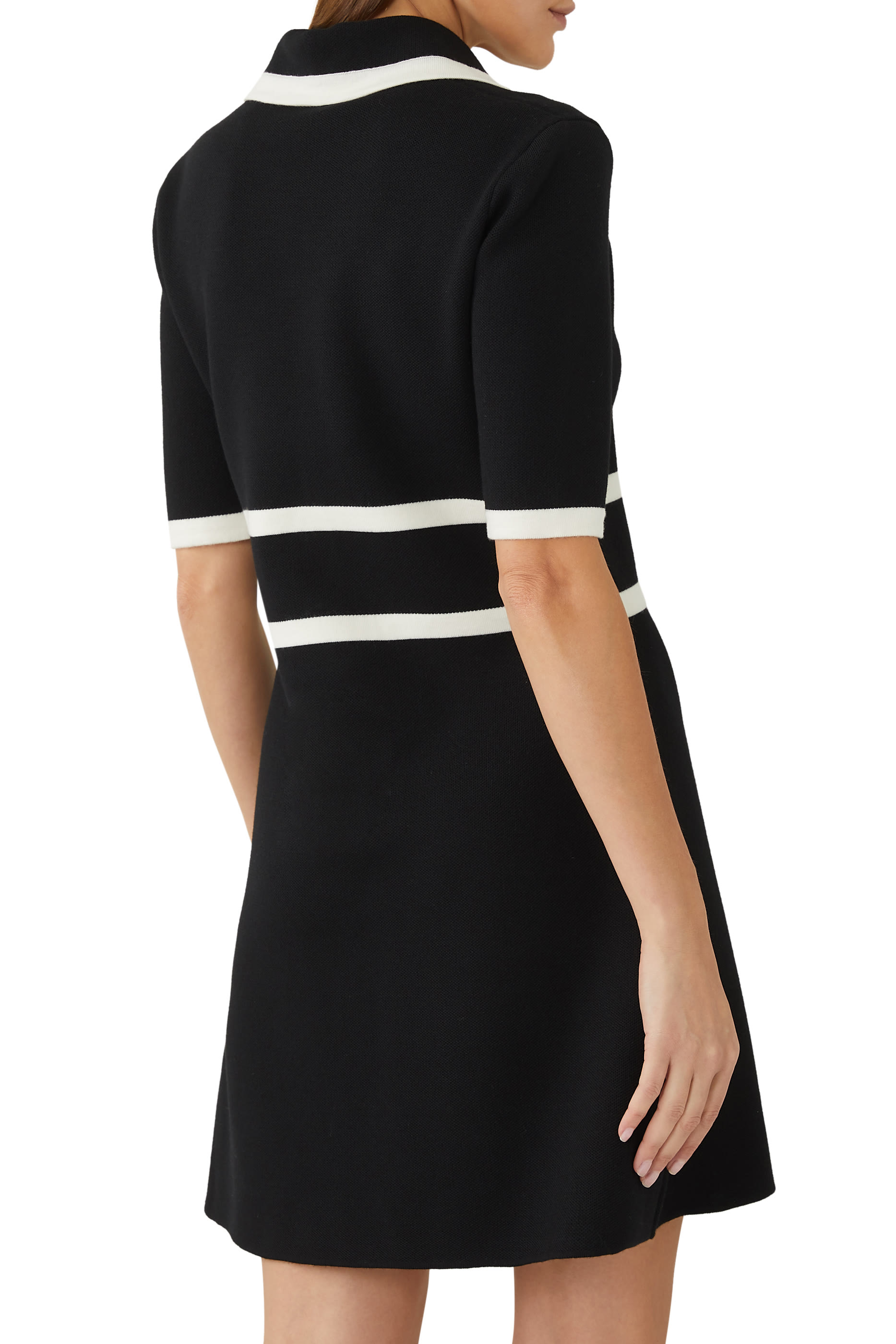 فستان بولو بيكيه جاكار بنقشة GG