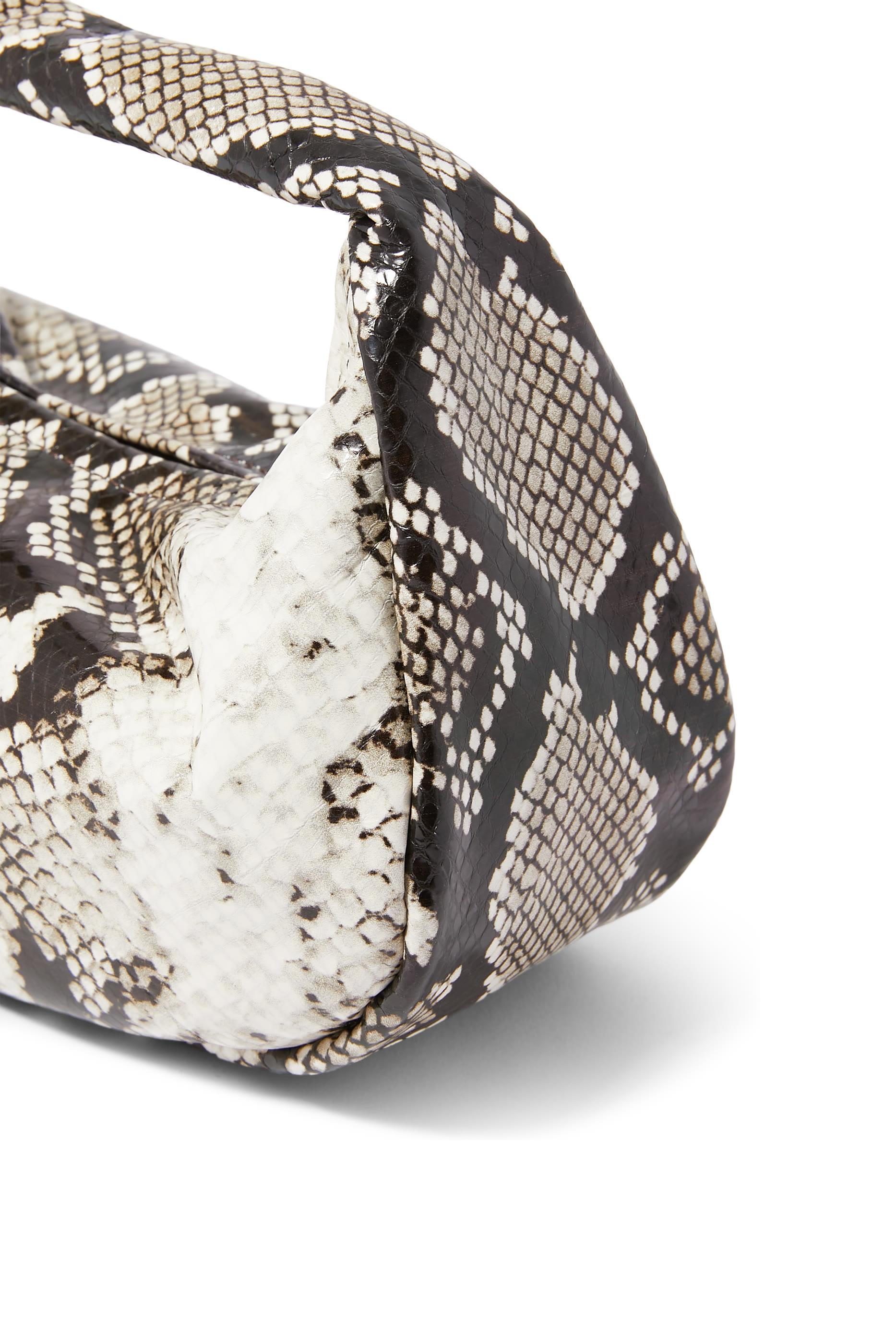 حقيبة بون بون صغيرة