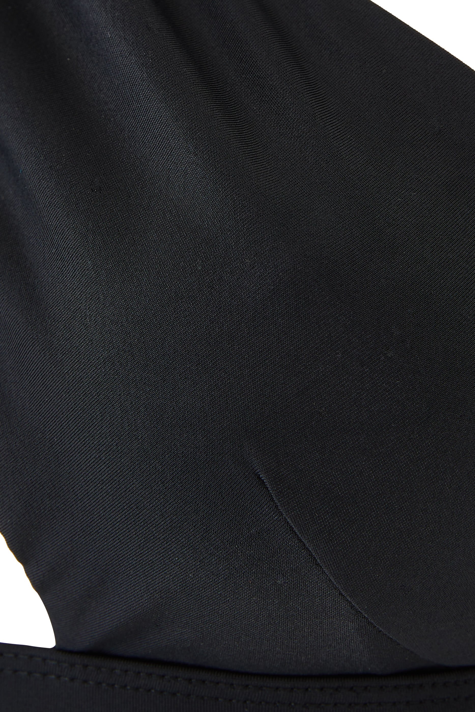 قطعة بيكيني علوية لورين بكتف واحد مكشوف