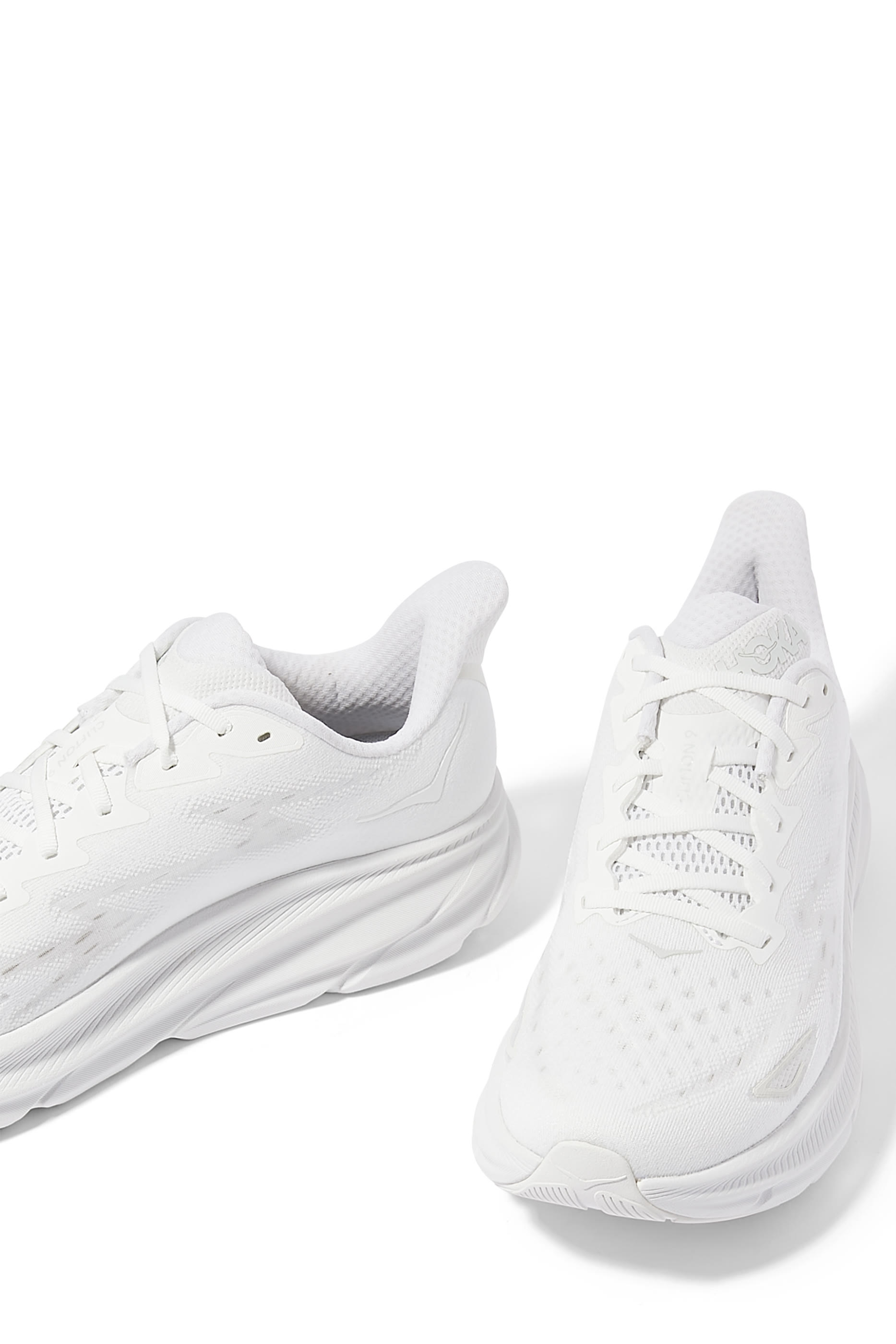 سنيكرز كليفتون 9