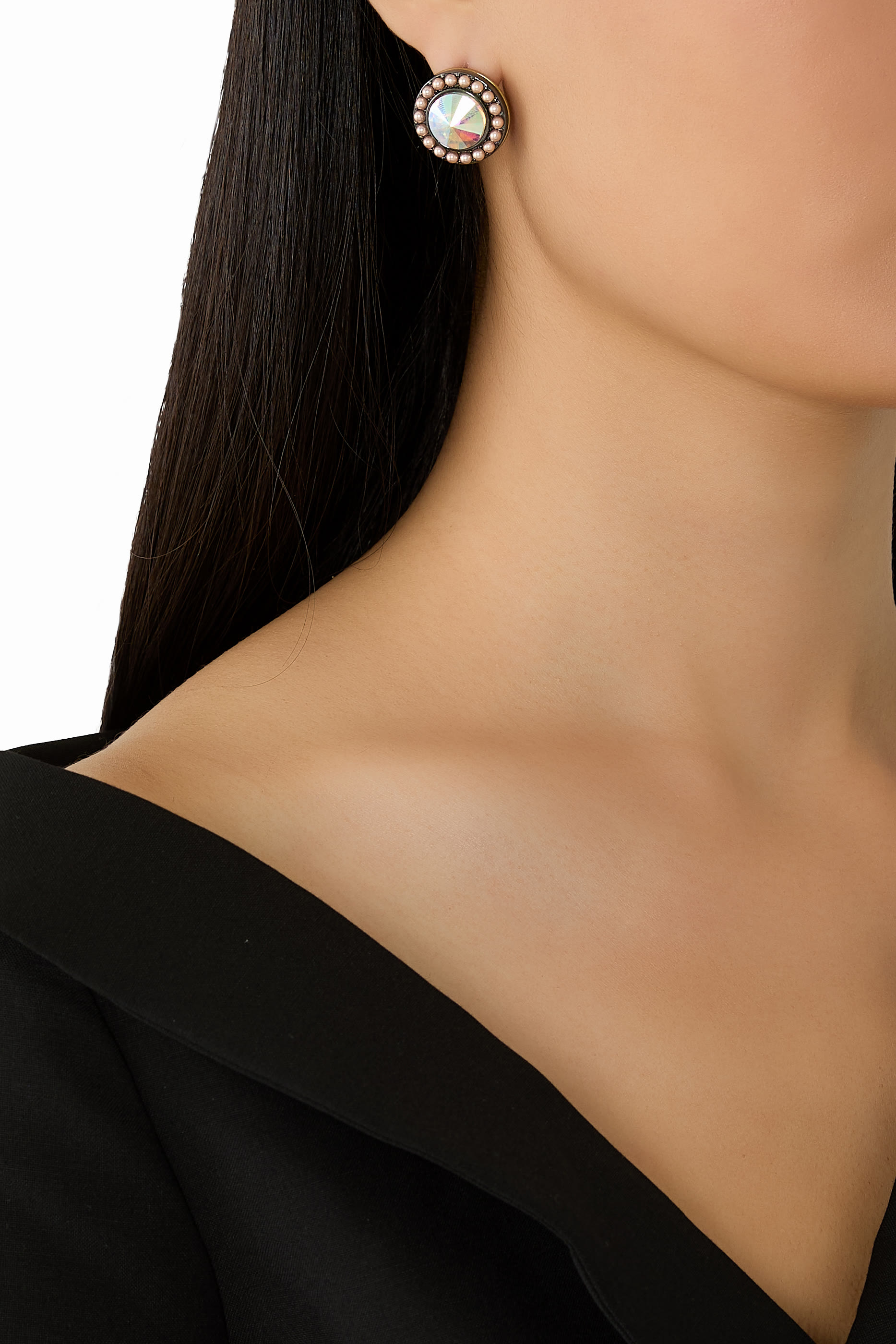 أقراط أوكتافيا