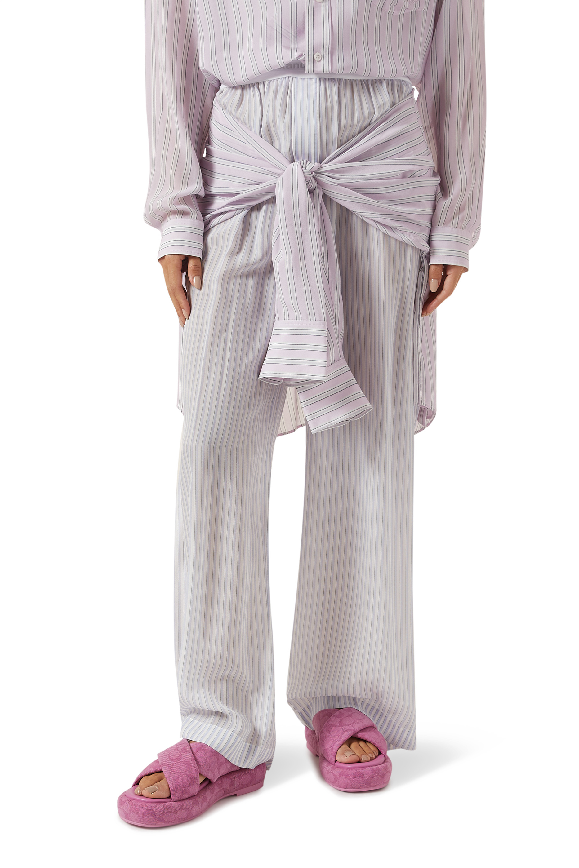 حذاء مفتوح بينيلوب قنب بشعار الماركة