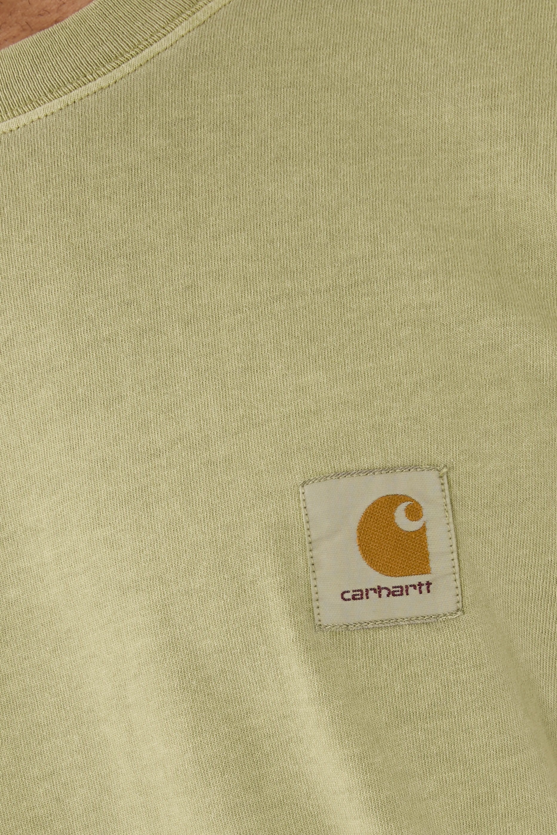 تيشيرت نيلسون بأكمام قصيرة