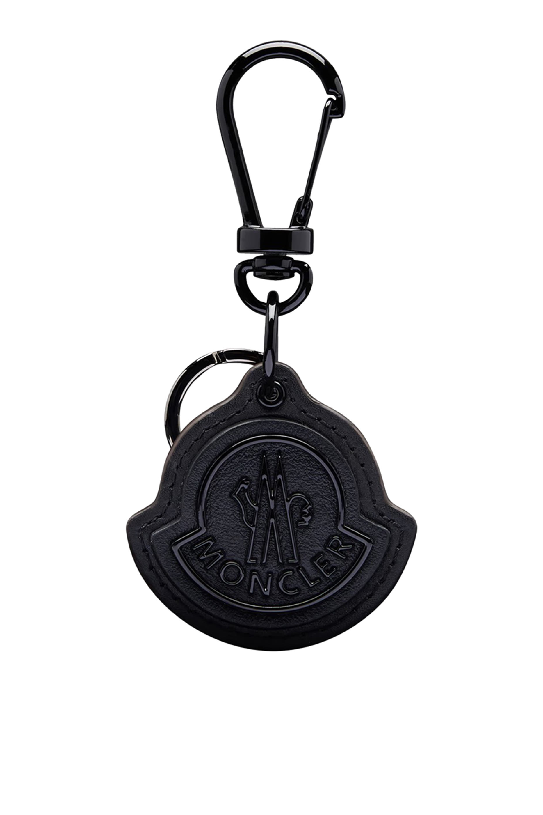 سلسلة مفاتيح بحلية بشعار الماركة