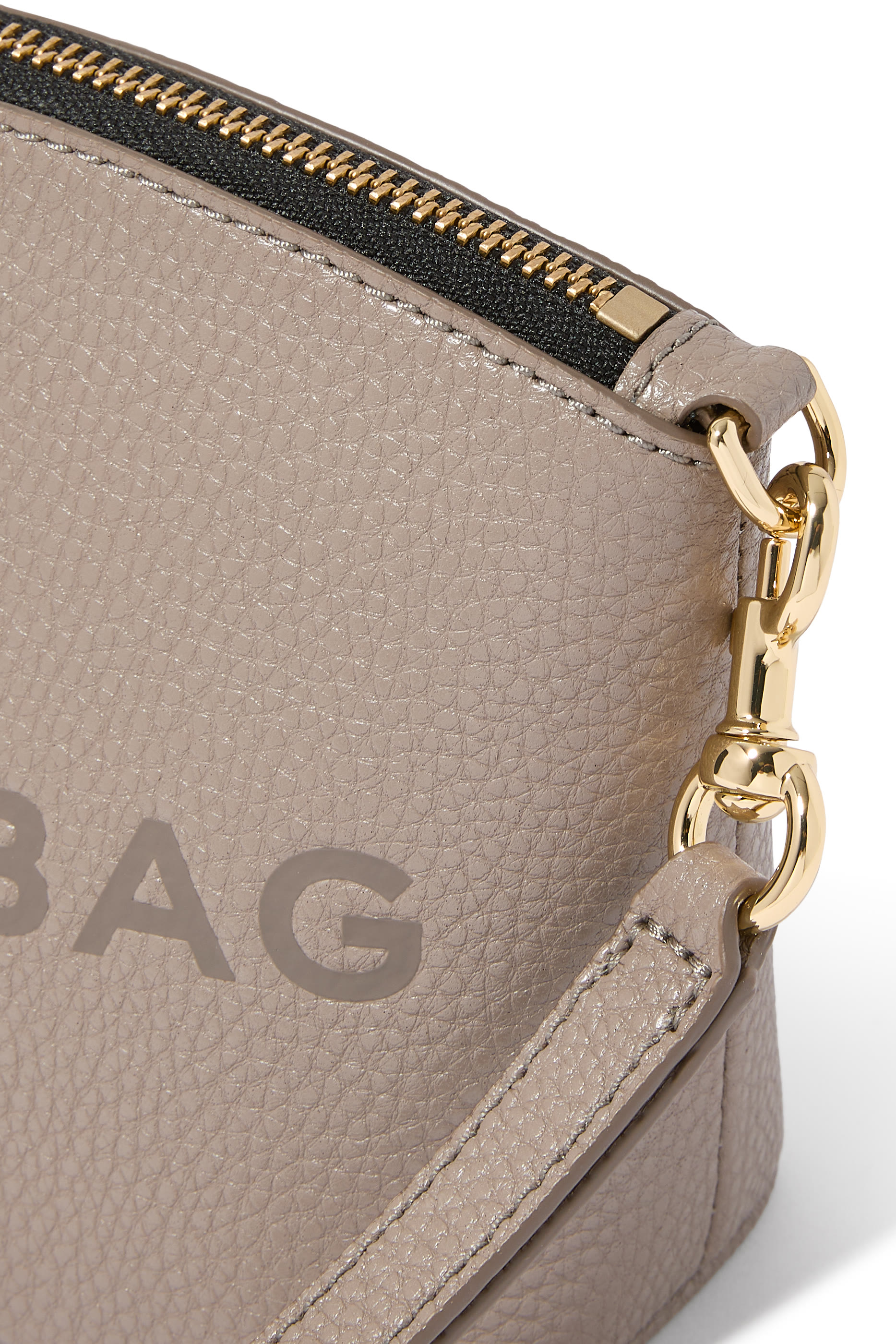 حقيبة مستحضرات تجميل