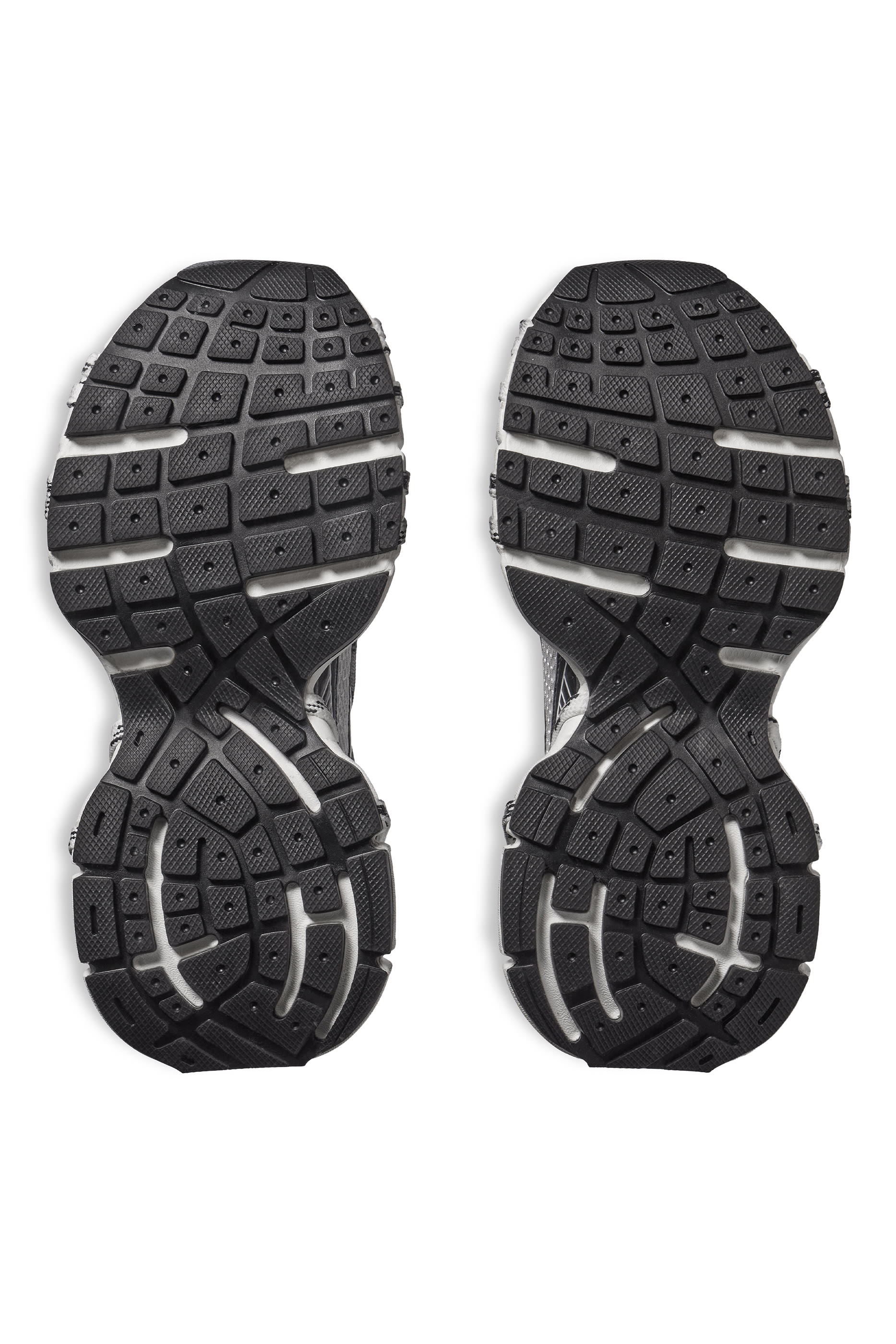 سنيكرز 3 اكس ال بي بأربطة طويلة