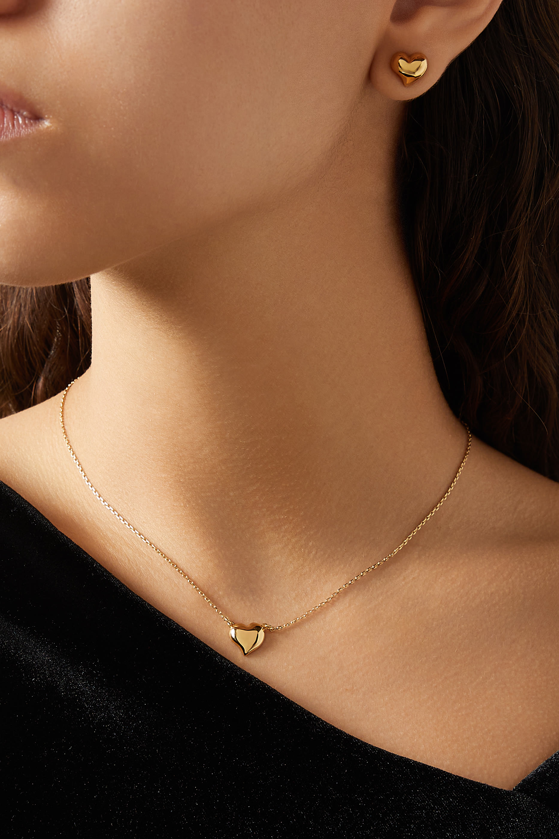 أقراط أمور، معدن مطلي