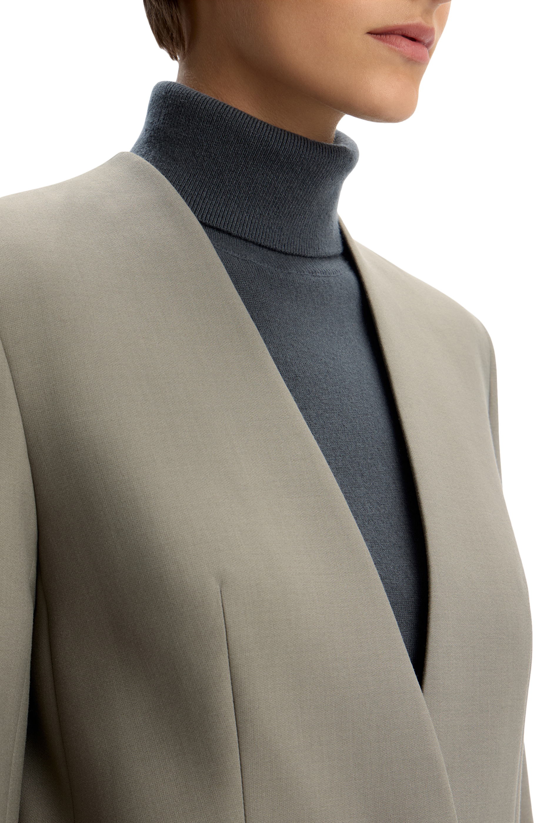 بليزر بسحابات