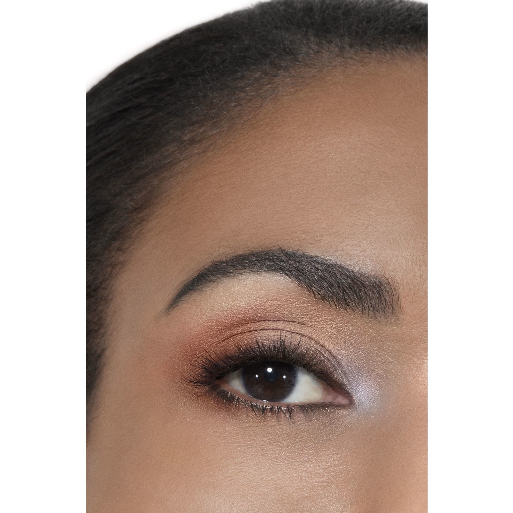 لوحة ظلال عيون Les 4 Ombres Boutons بأربعة ألوان بلمسات نهائية متنوعة