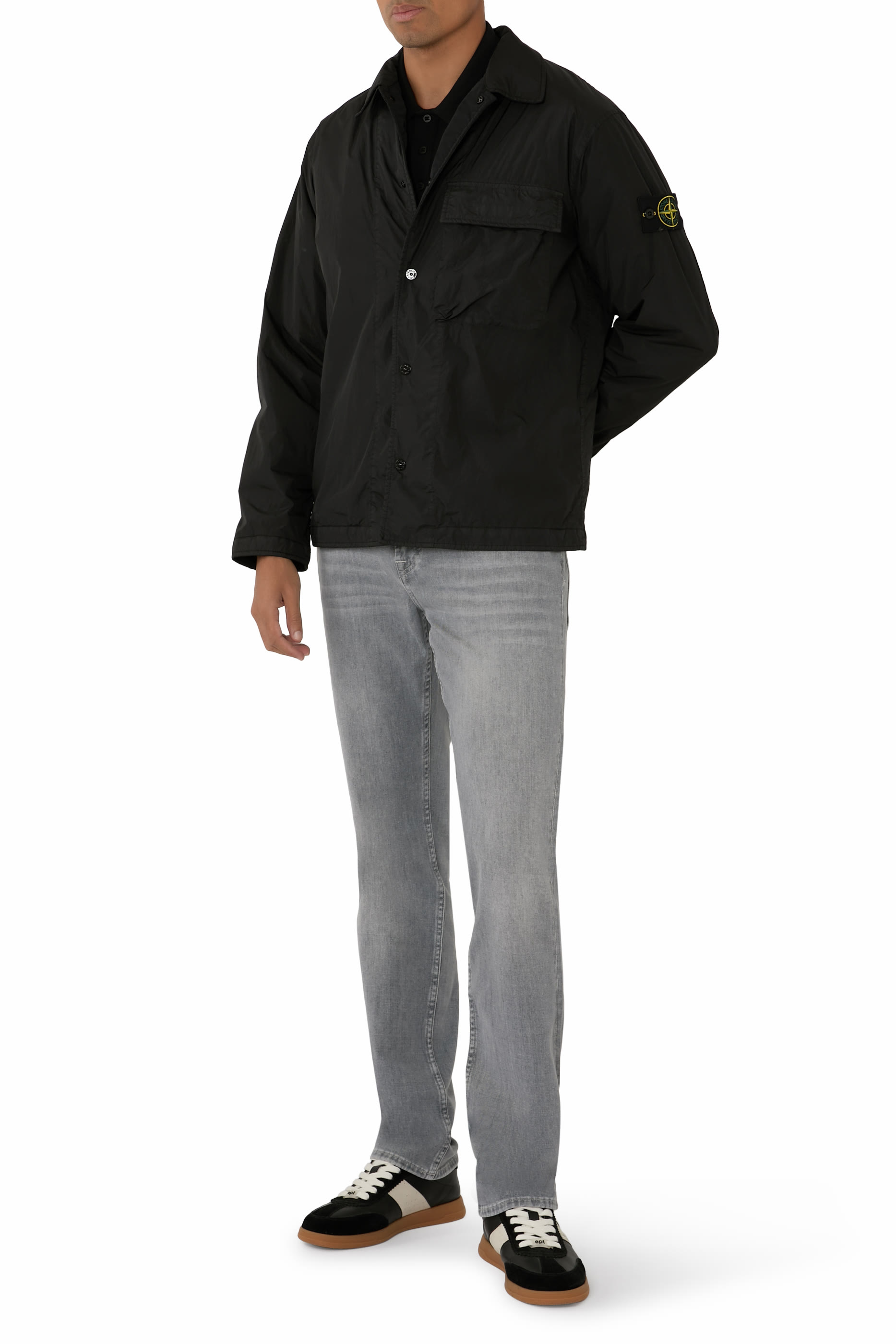 قميص برقعة شعار الماركة