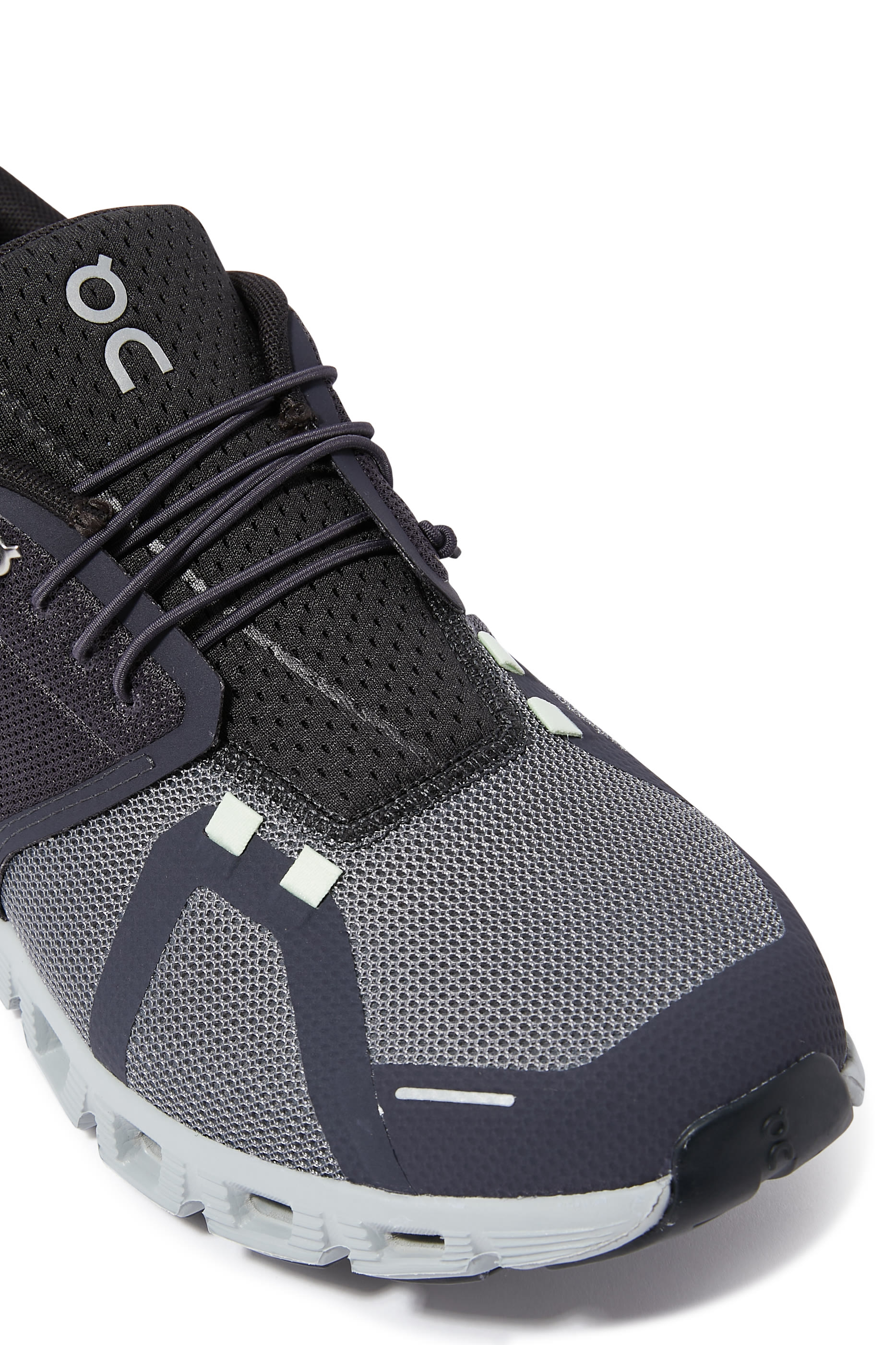 سنيكرز كلاود 5 بوش للرجال