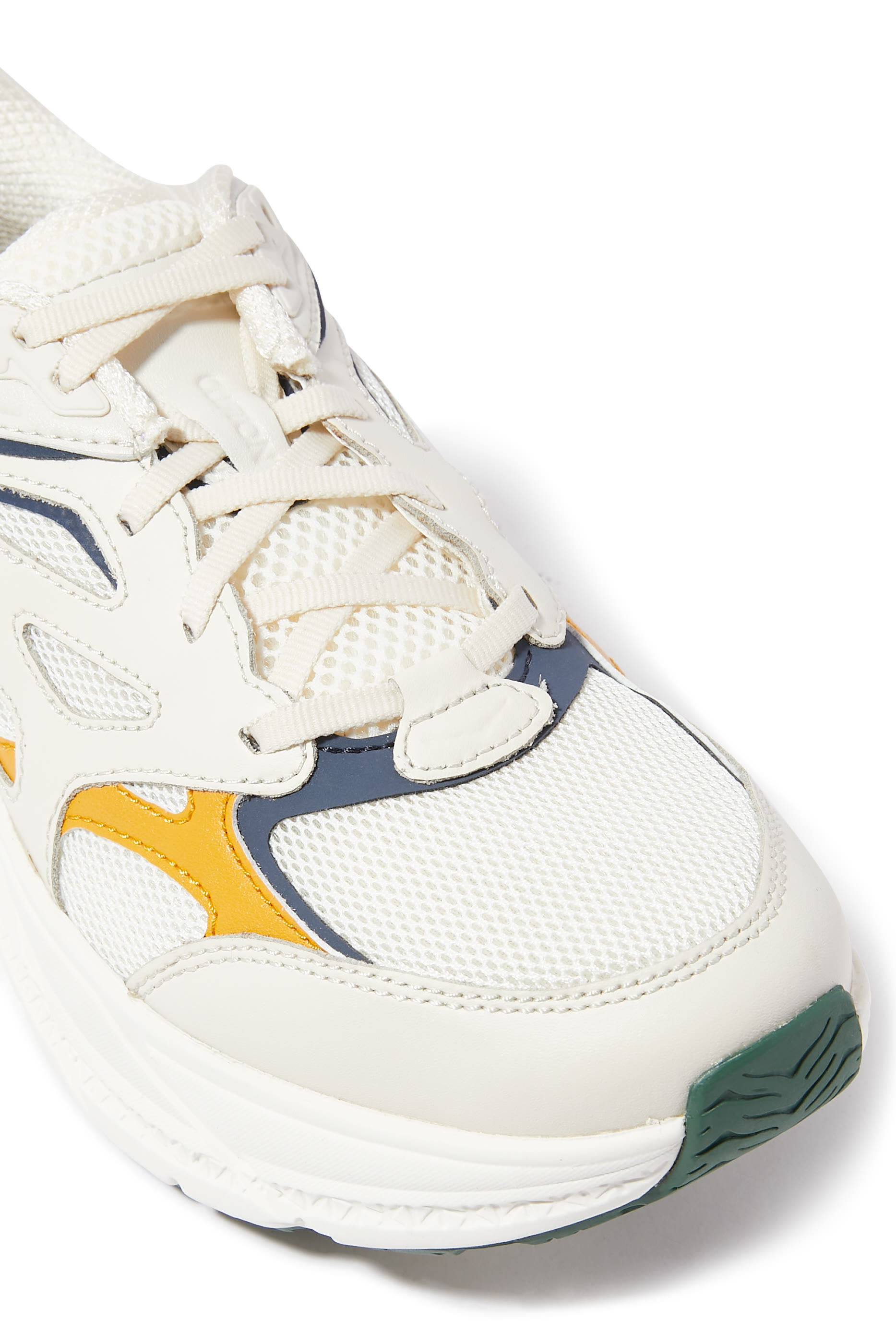 سنيكرز كليفتون ال