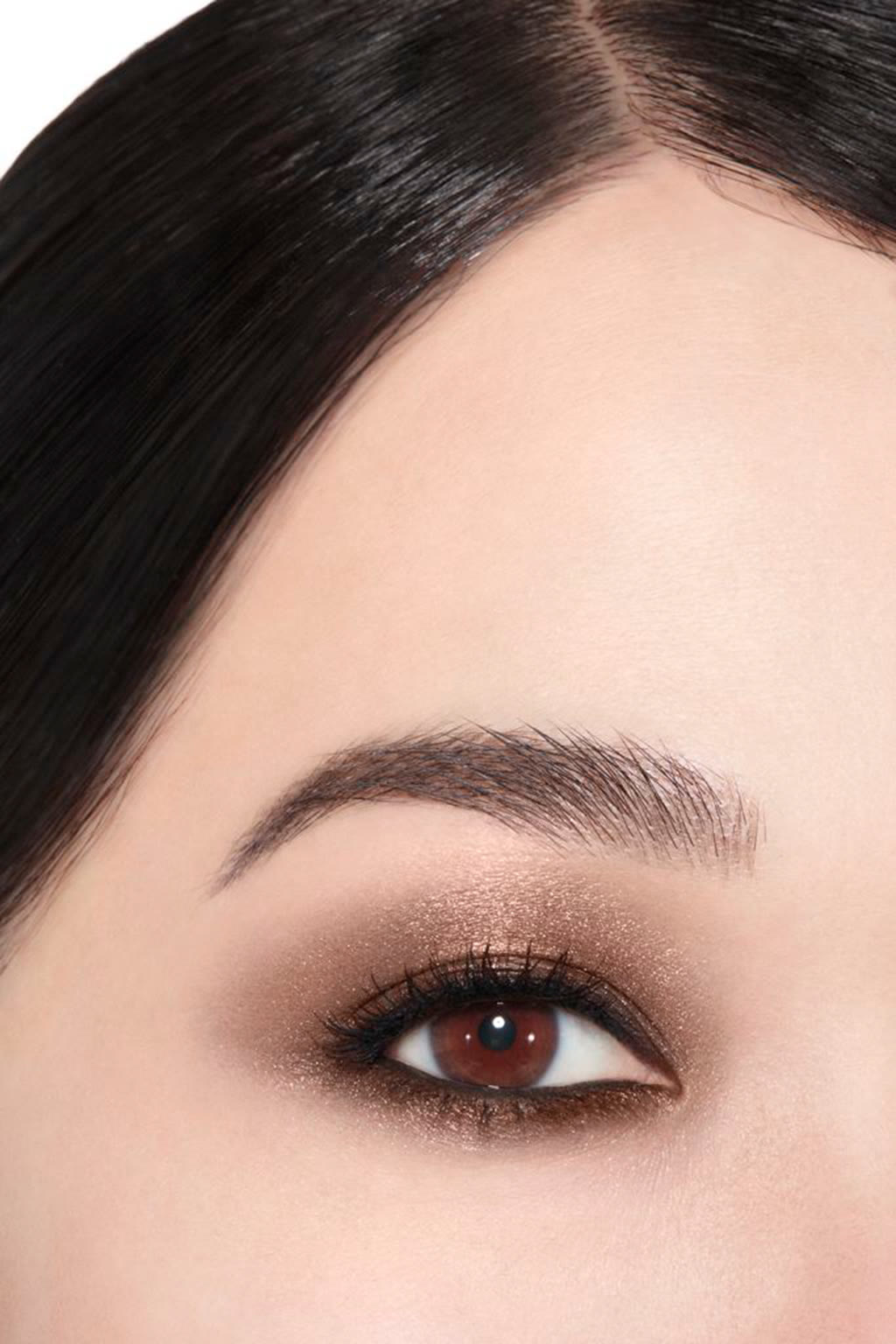 بودرة لتظليل الجفون طويلة الثبات ومتعددة التأثيرات OMBRE PREMI&Egrave;RE