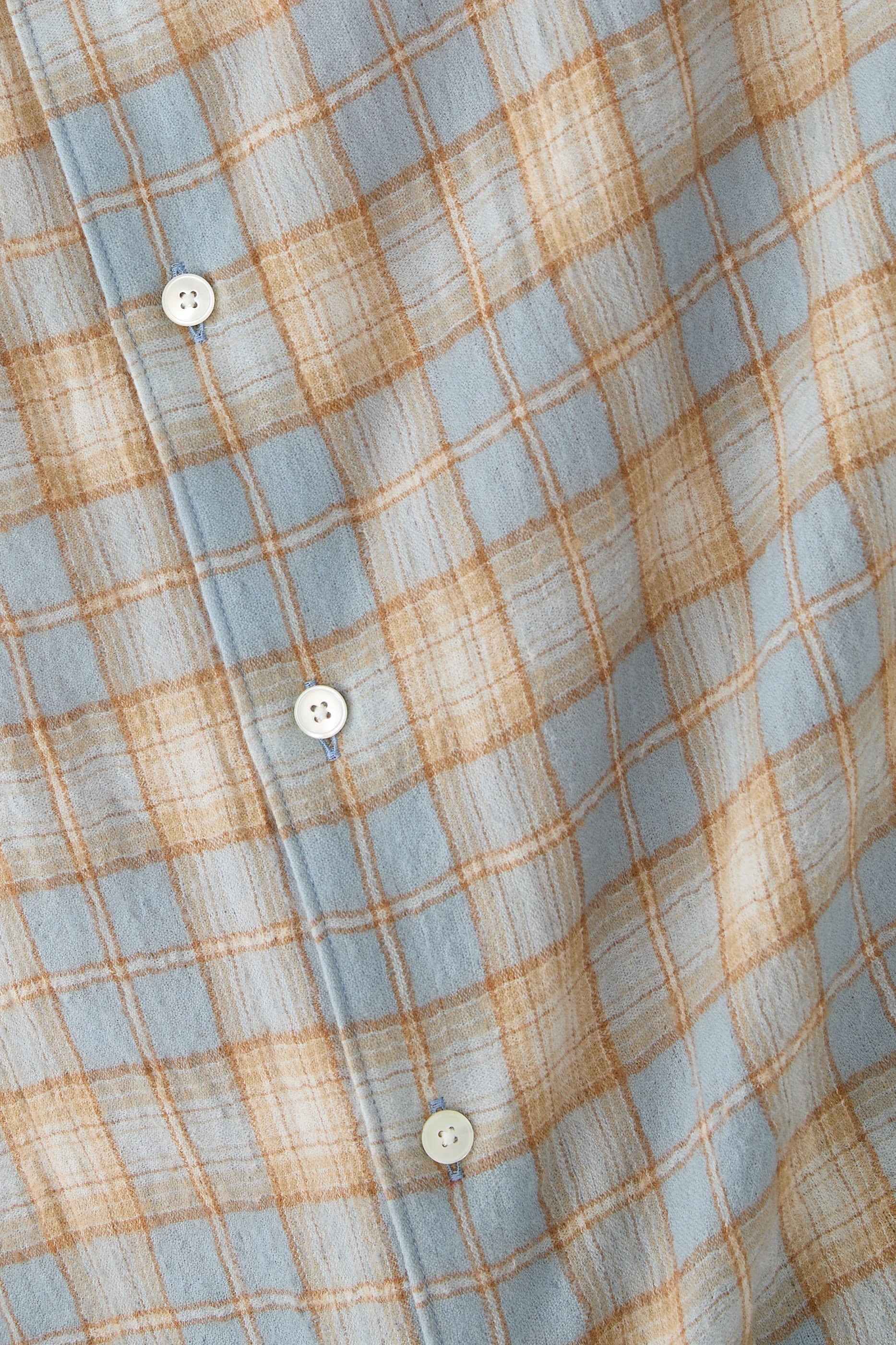 قميص بقصة مريحة بنقشة مربعات