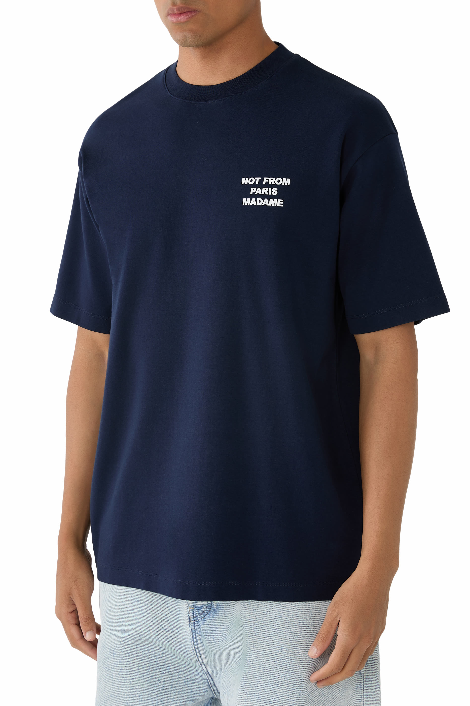 تيشيرت بنقشة شعار