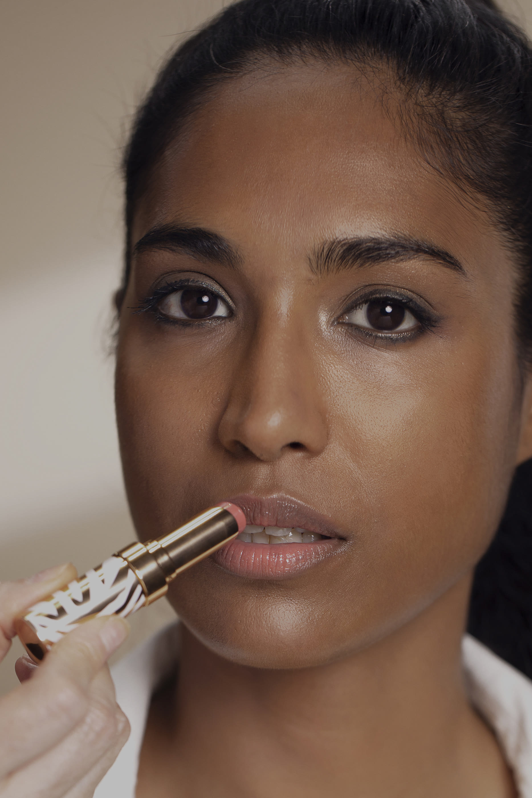 عبوة إعادة ملء أحمر الشفاه فيتو روج شاين