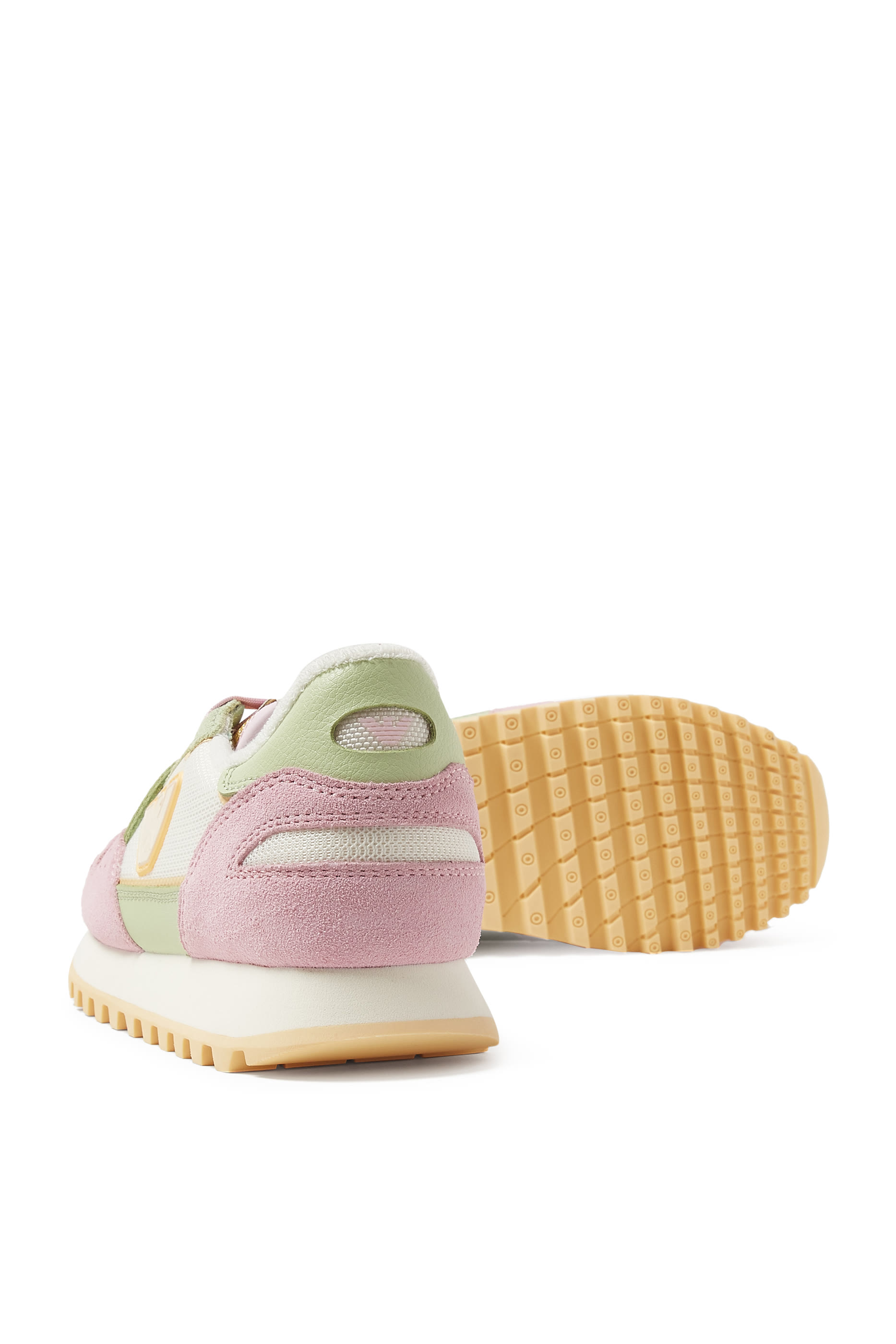 سنيكرز بشعار الماركة للأطفال