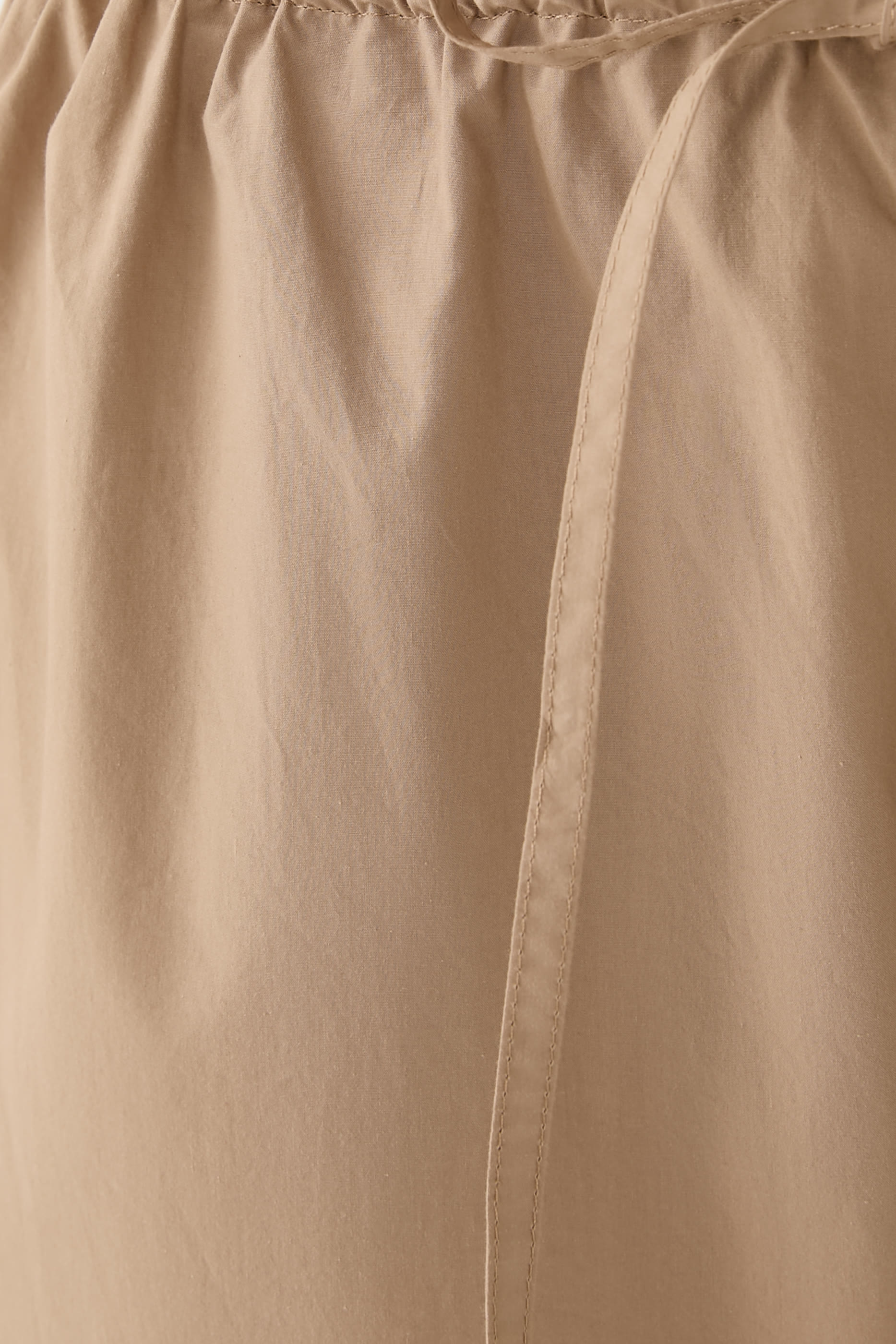 بنطال برباط تضييق