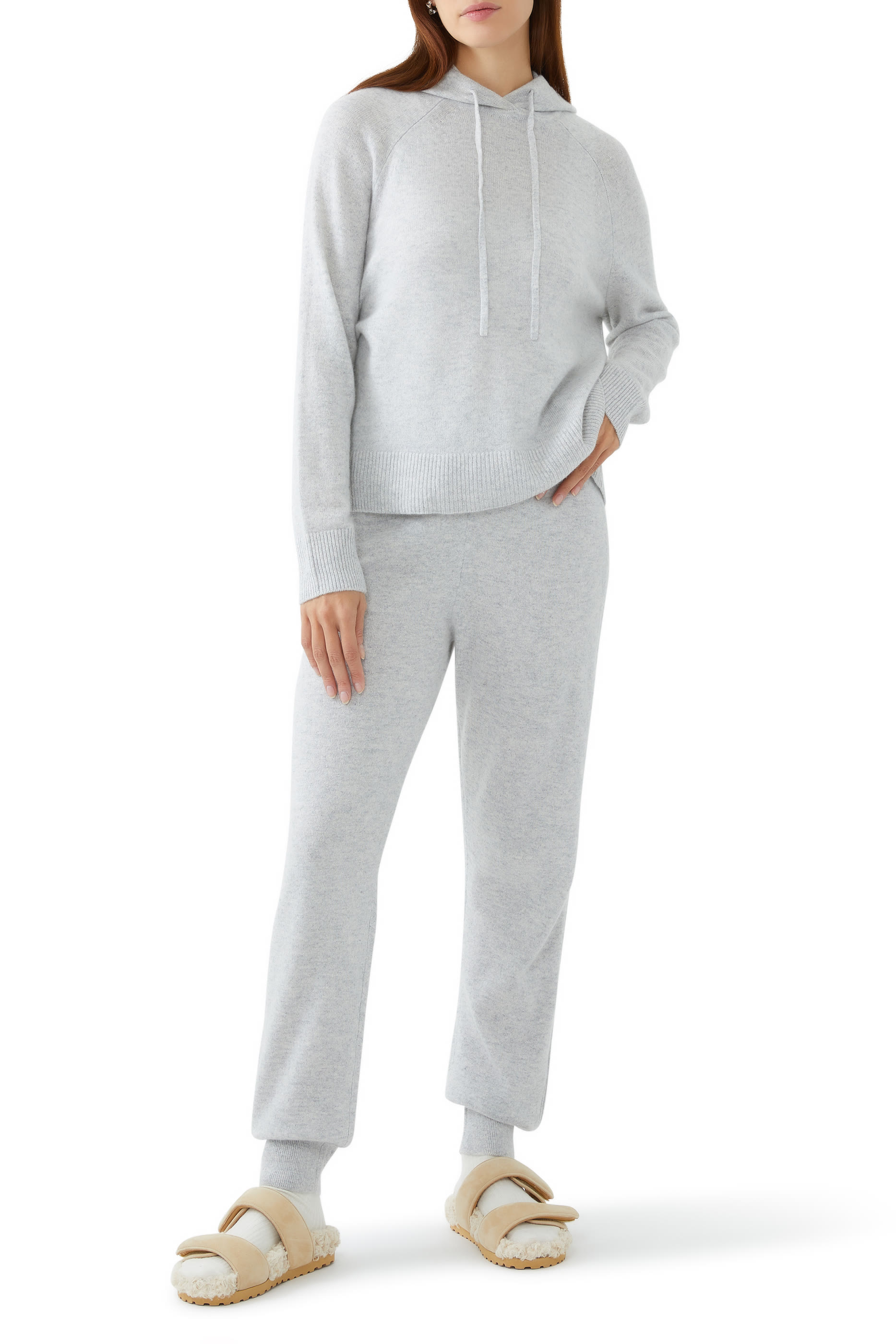 هودي كشمير بجزء خلفي مضلع