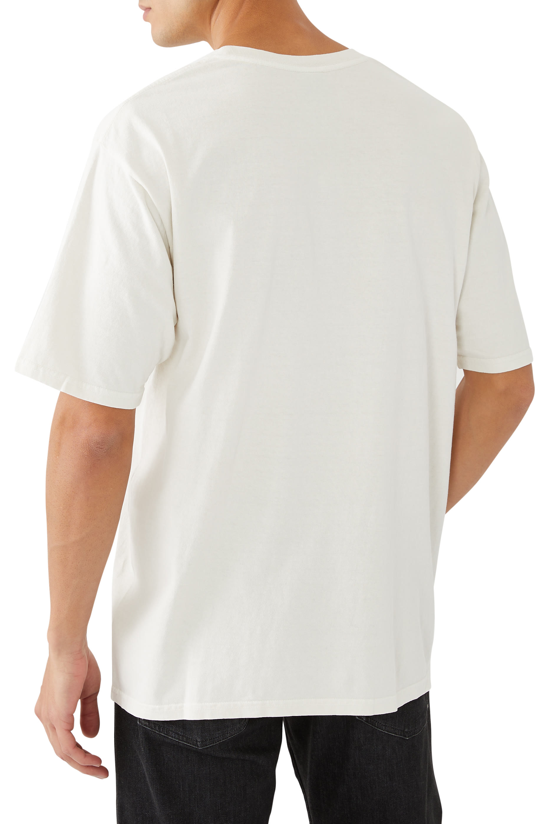 تيشيرت مصبوغ بطبعة شعار الماركة