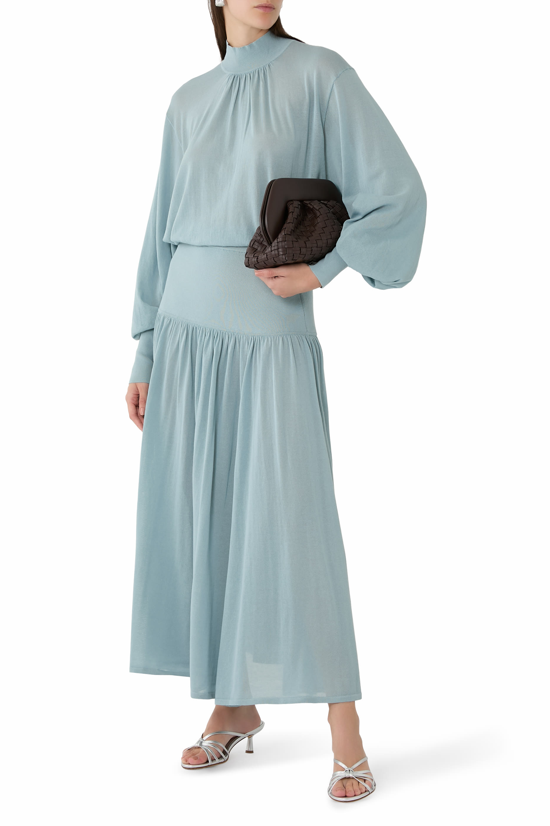 بلوزة هيبنوتيك بكشكش وأكمام منفوخة