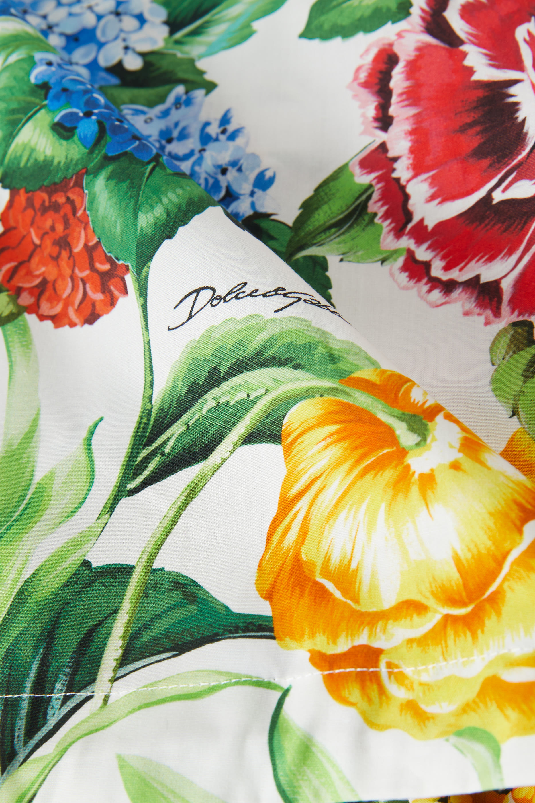 طقم بلوزة وشورت بطبعات زهور للأطفال