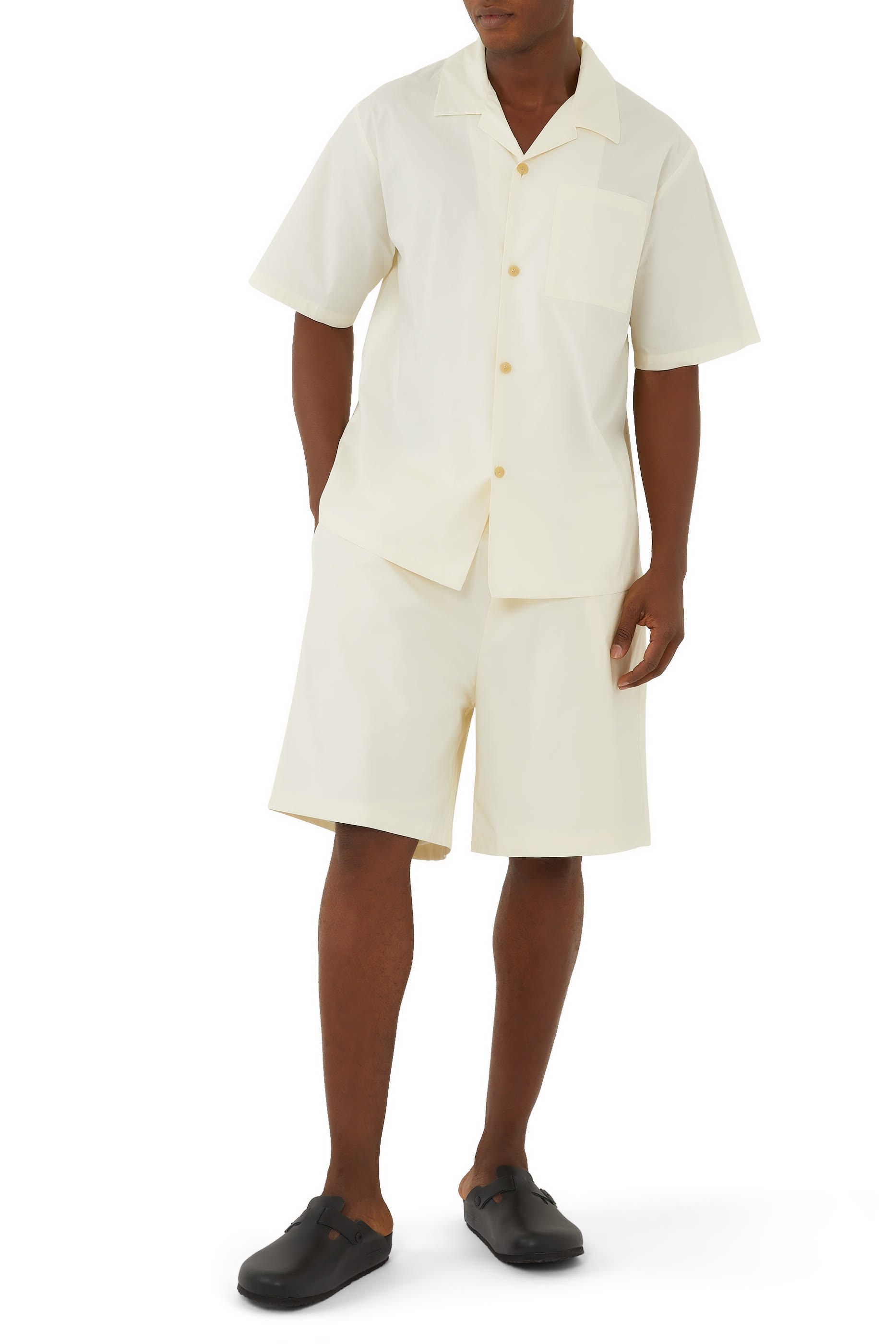 شورت برمودا مطاطي