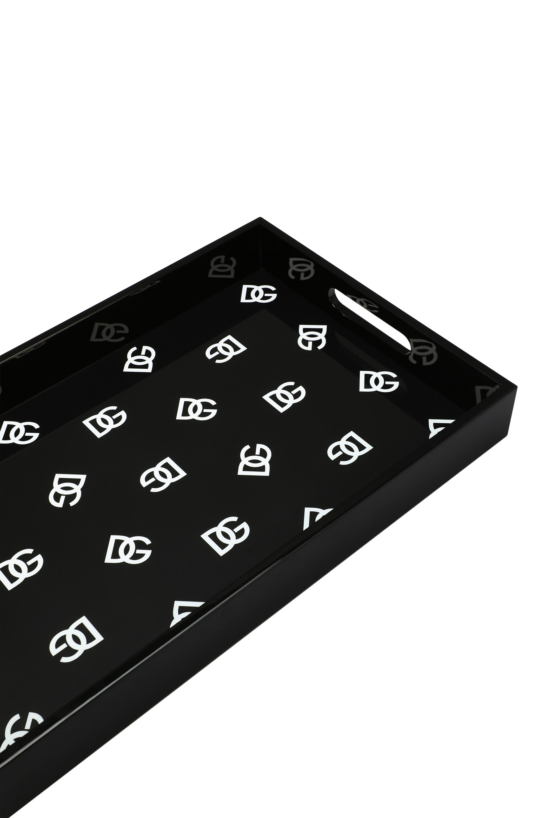 صينية خشبية بطبعات شعار الماركة