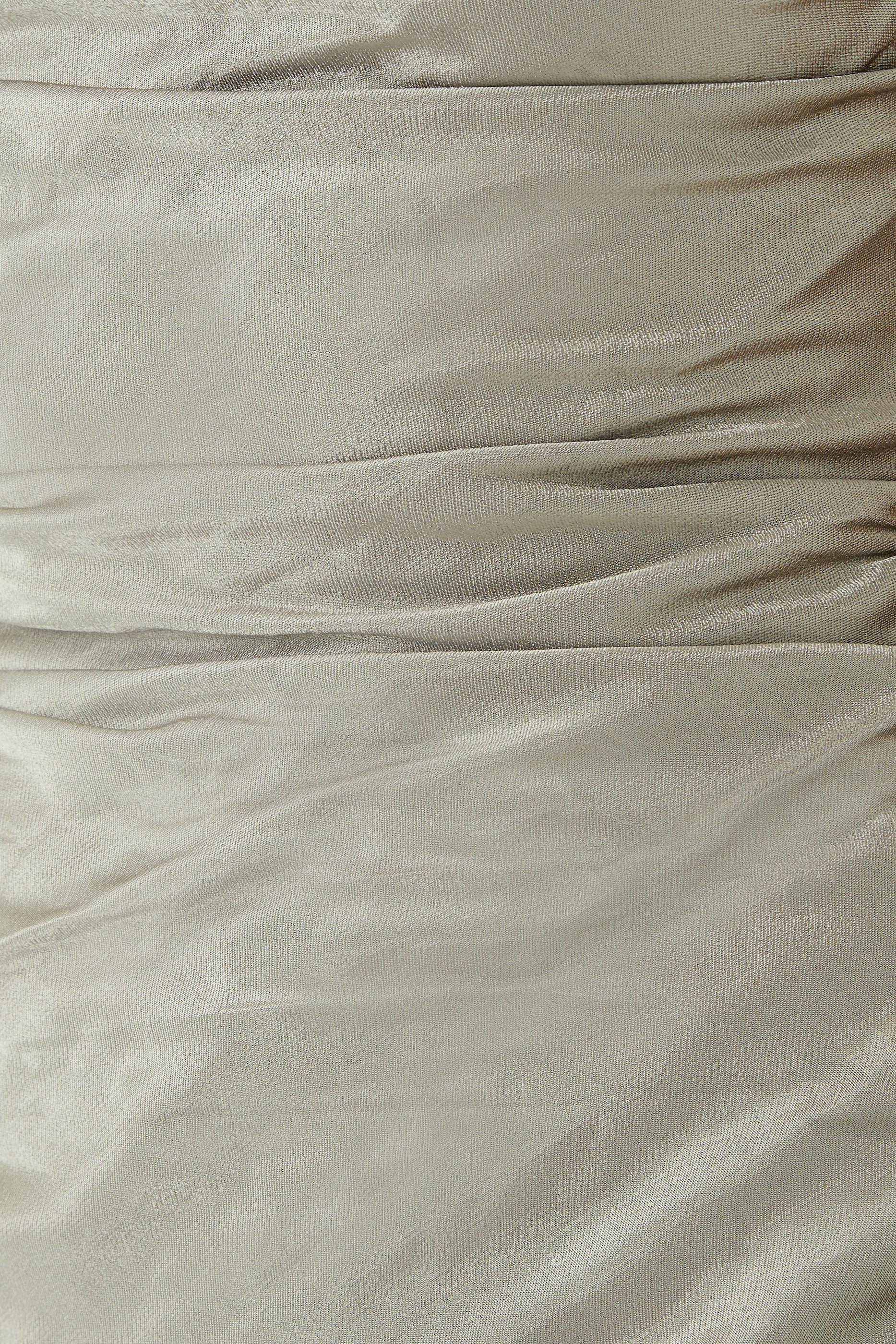 فستان لا لون طويل بأربطة في الخلف