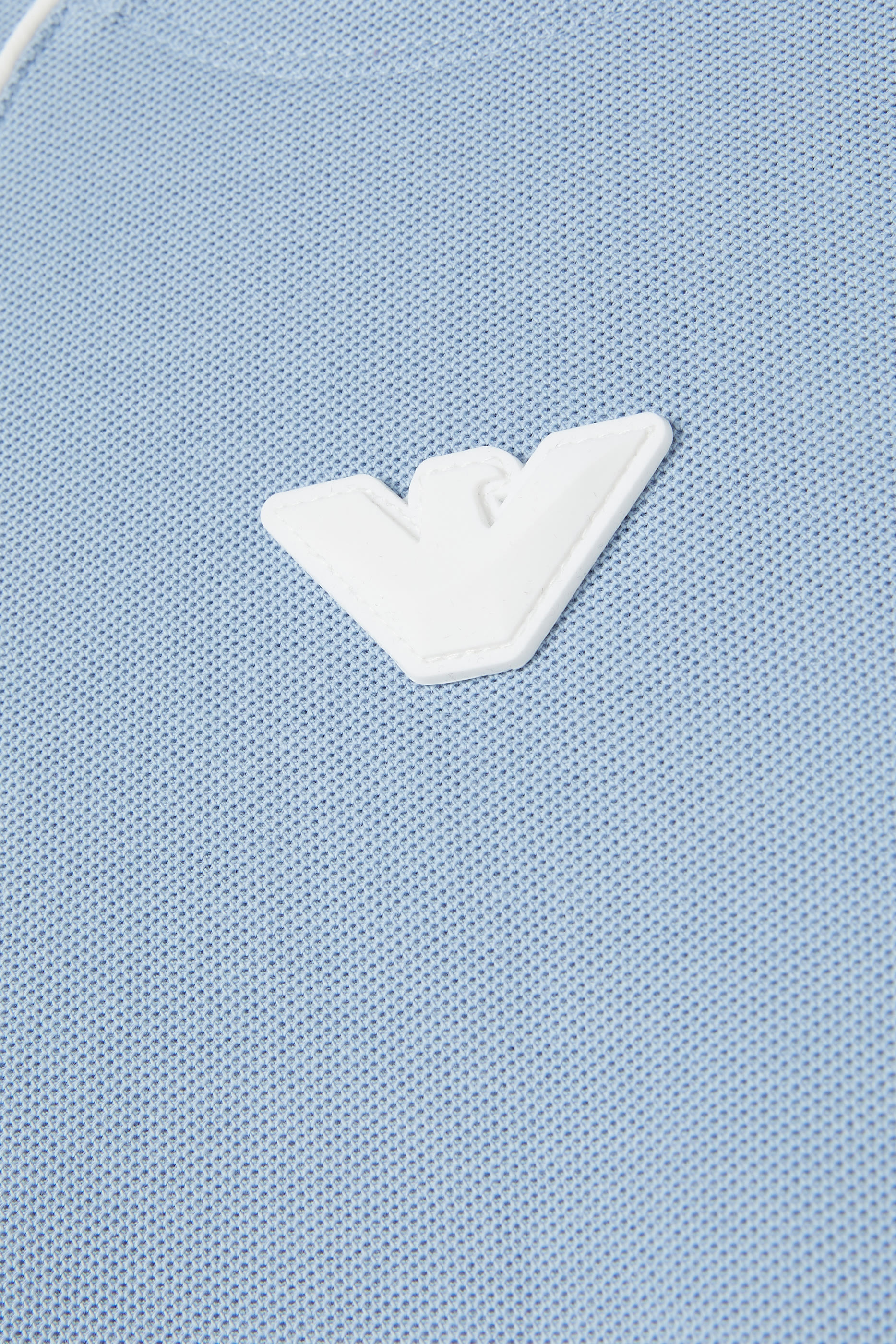 طقم شورت وتيشيرت بيكيه بشعار الماركة للأطفال