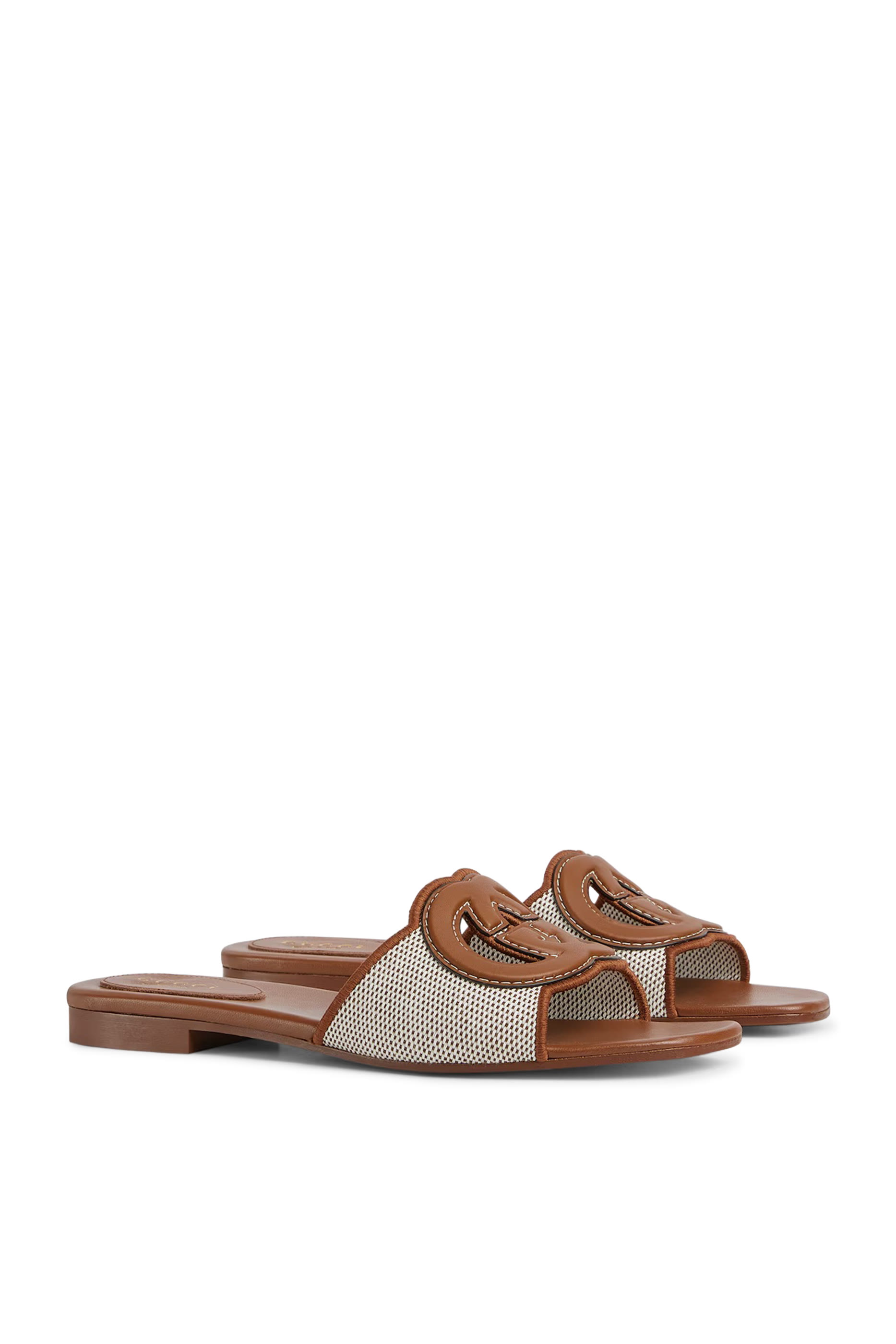 صندل خفيف بشعار الماركة بتصميم متداخل