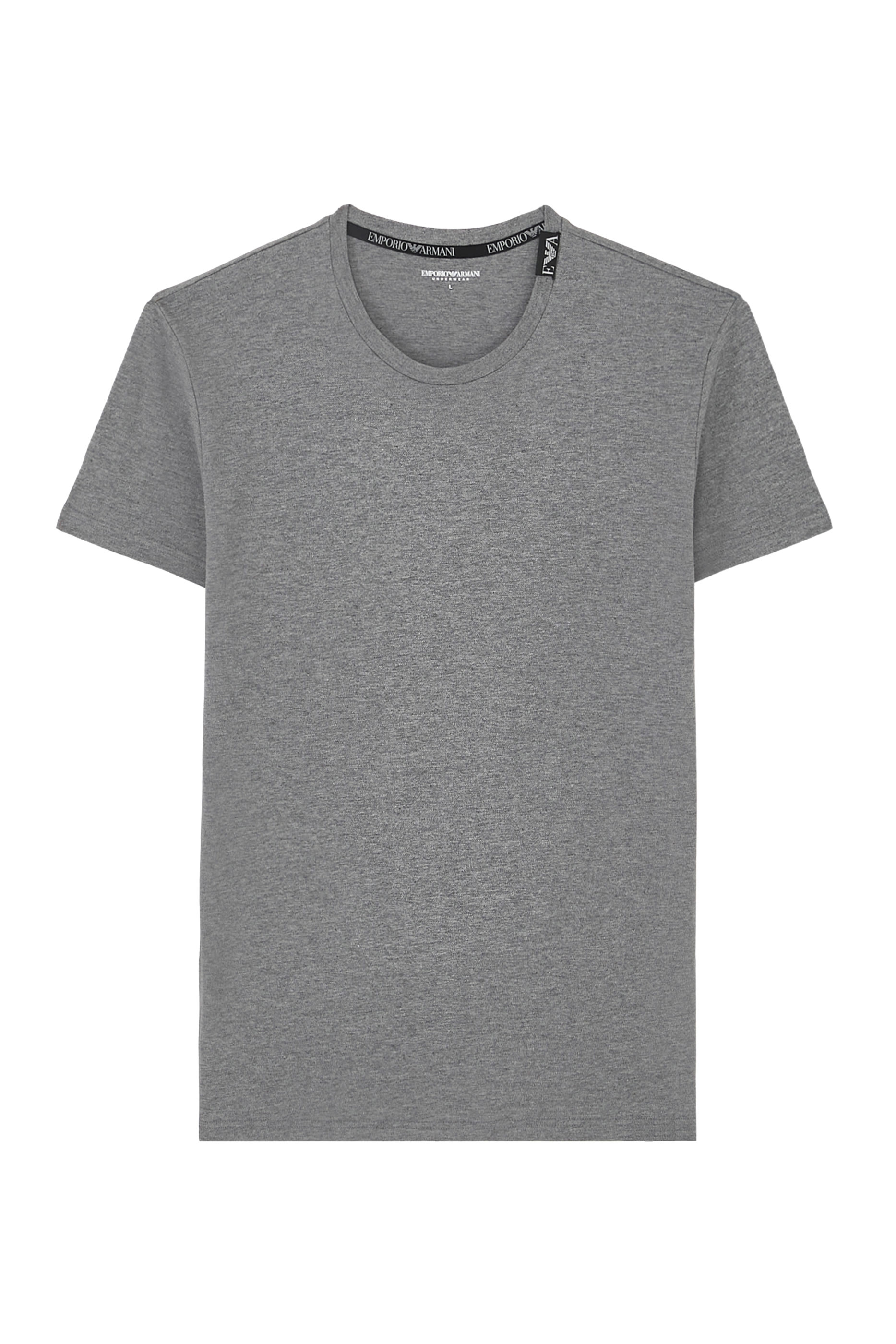 تيشيرت بياقة ضيقة