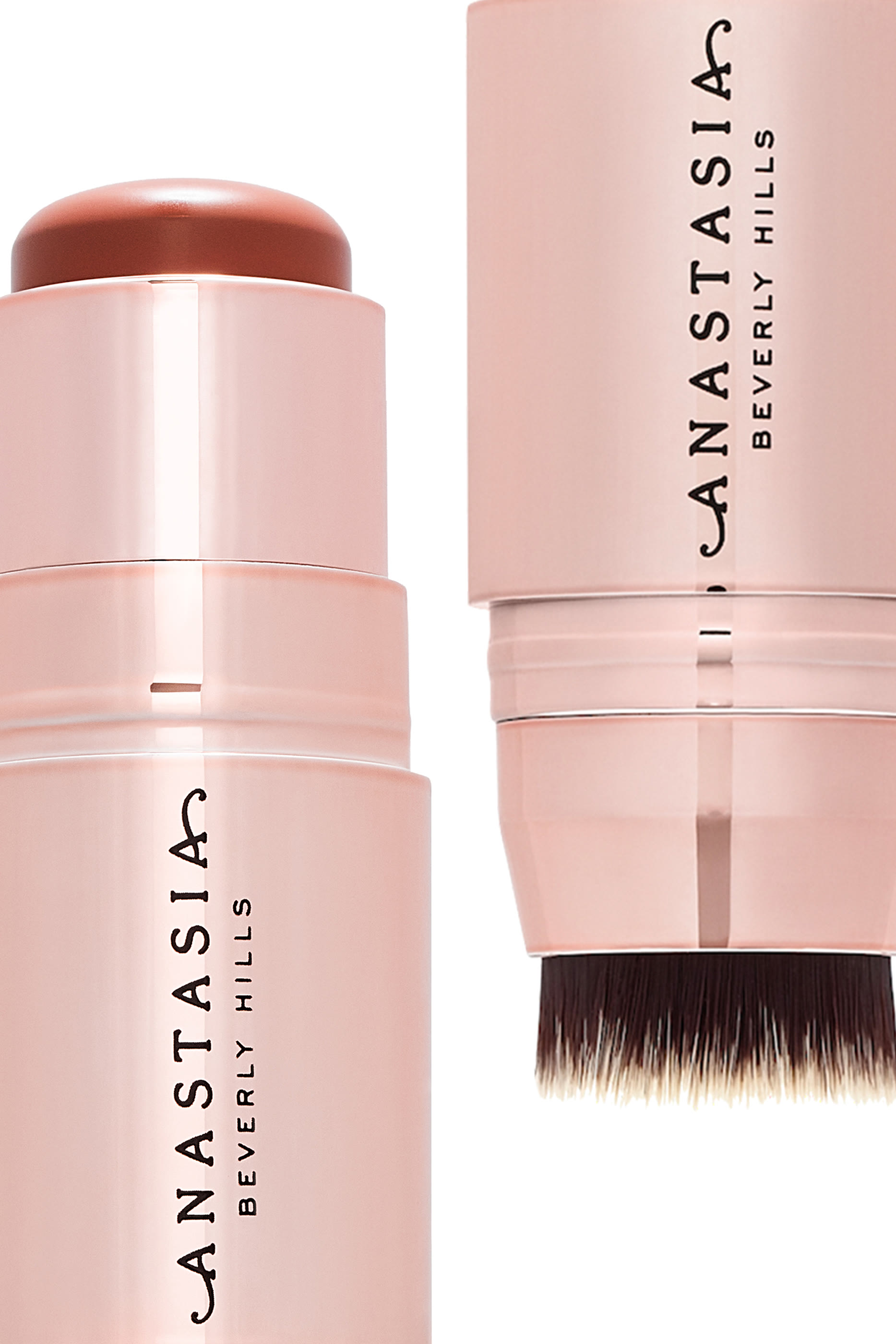 قلم أحمر خدود درجة لاتيه