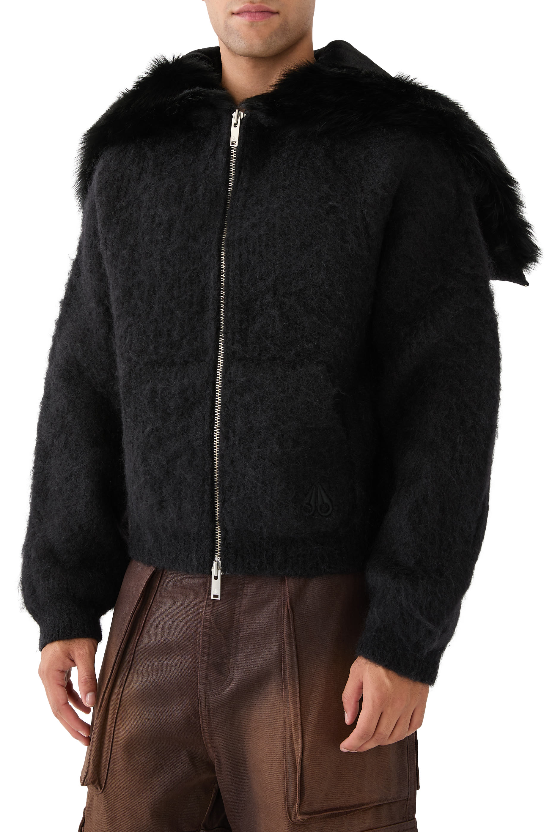 هودي سي جاي بتفاصيل مقسومة