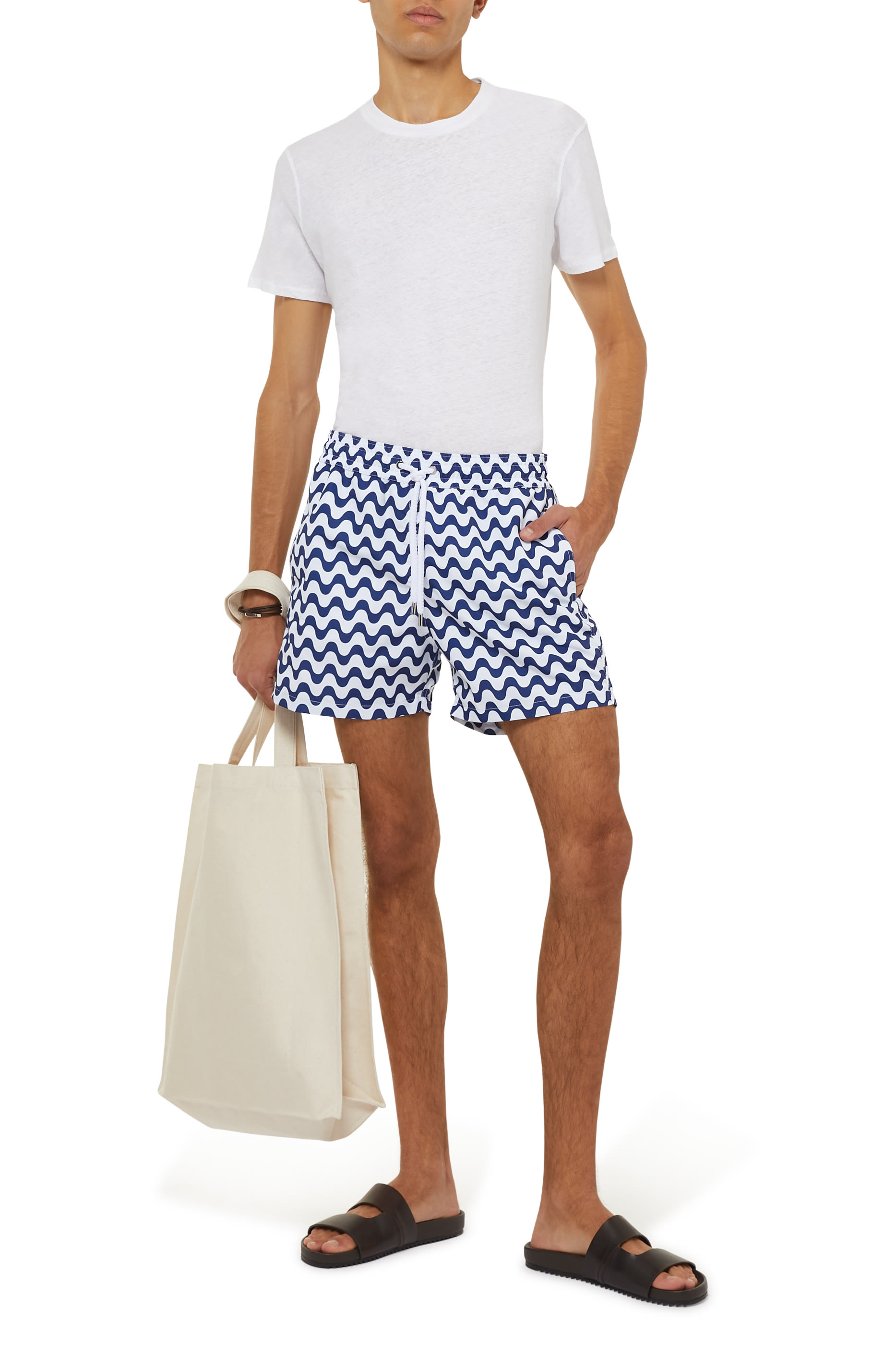 تيشيرت لوسيو بأكمام قصيرة