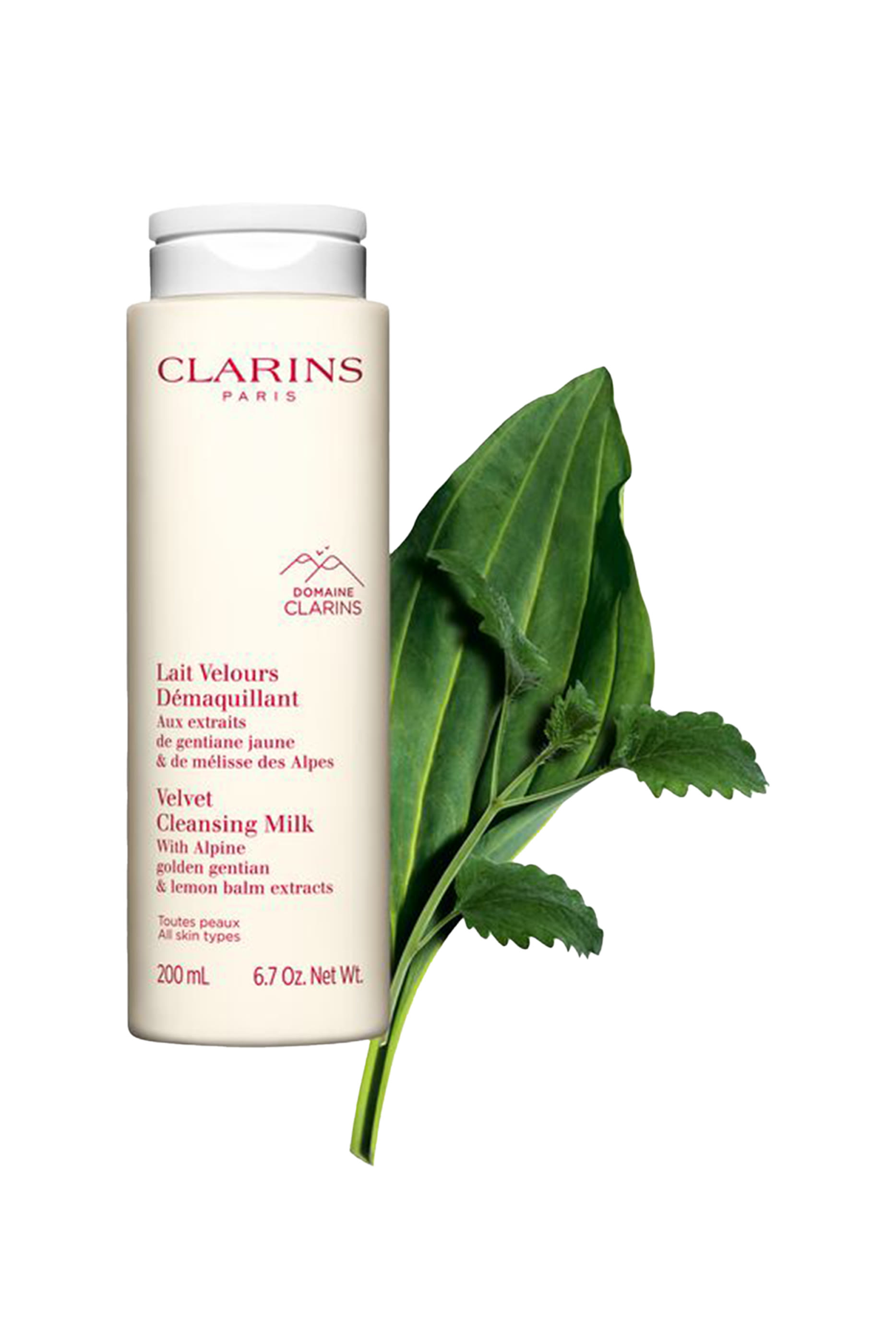 حليب مخملي لتنظيف البشرة