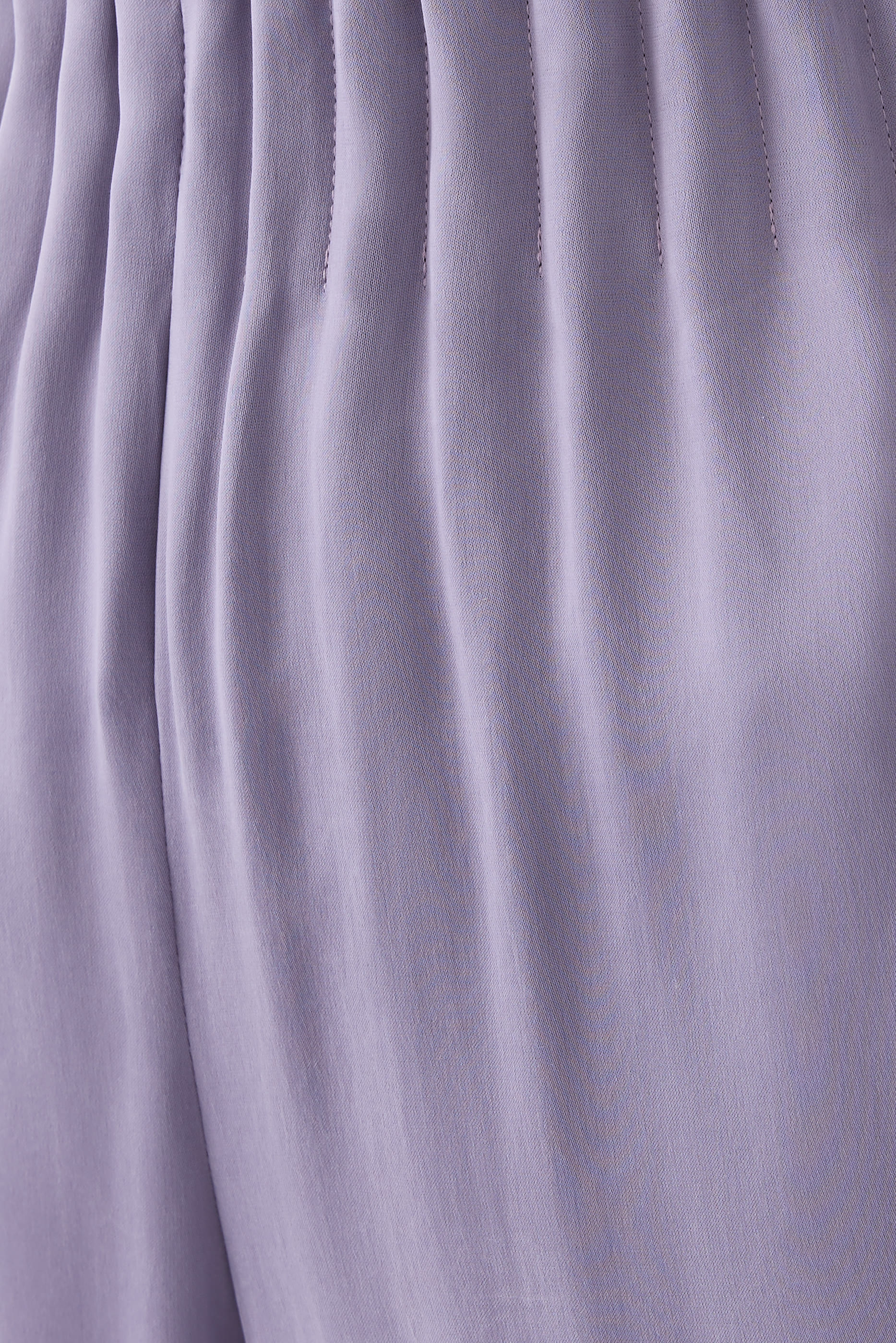 بنطال بقصة مريحة وخصر مطاطي